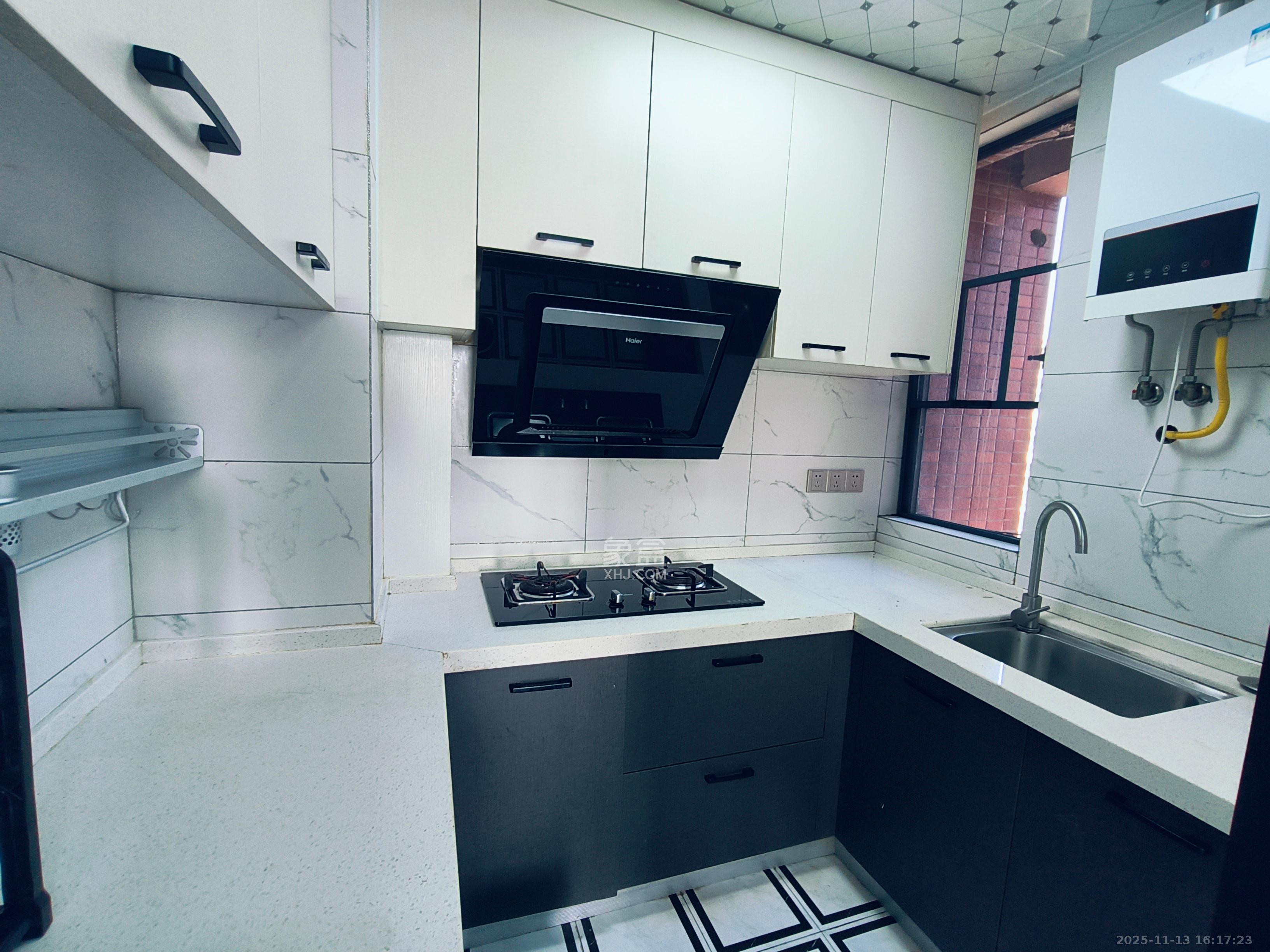 海德公园 3室2厅1卫 2250.0元/月 海德公园 3室2厅1卫 2250.0元/月室内图