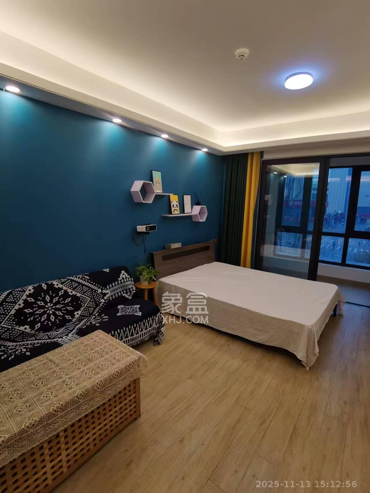 中海阅江府  1室1厅1卫    1900.0元/月室内图