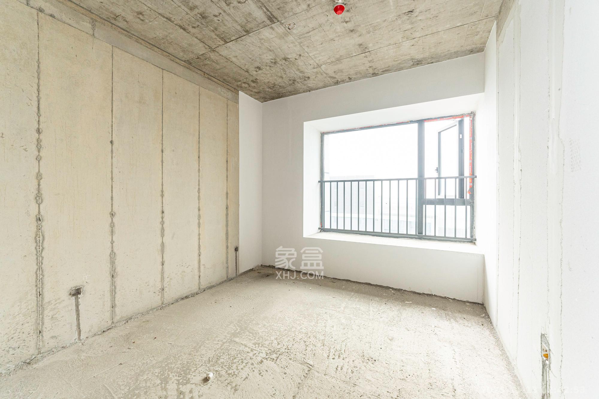 绿地V岛 7室2厅4卫 1280.0万 绿地V岛 7室2厅4卫 1280.0万卧室