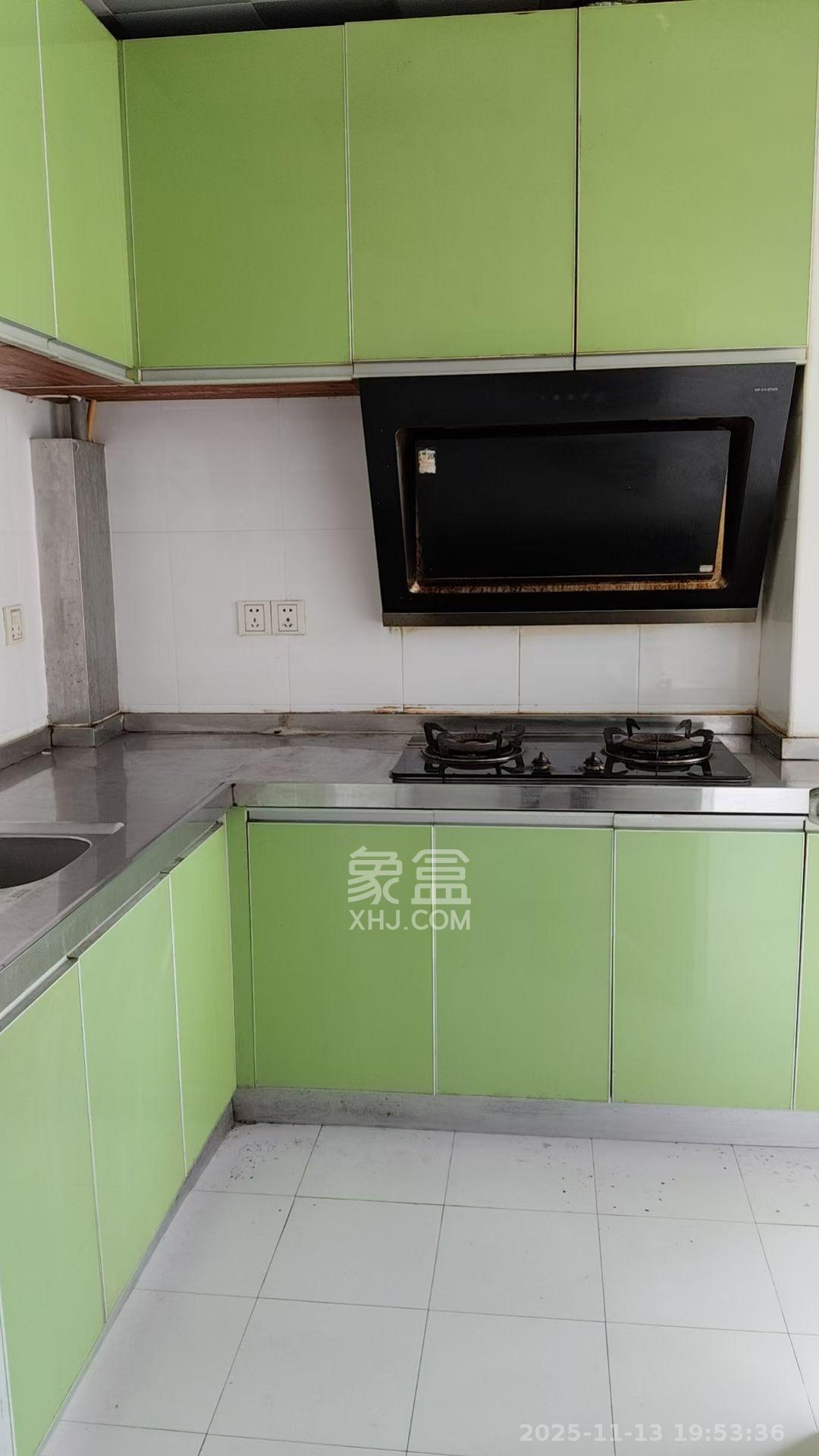 三王丽都  2室2厅1卫    3000.0元/月室内图