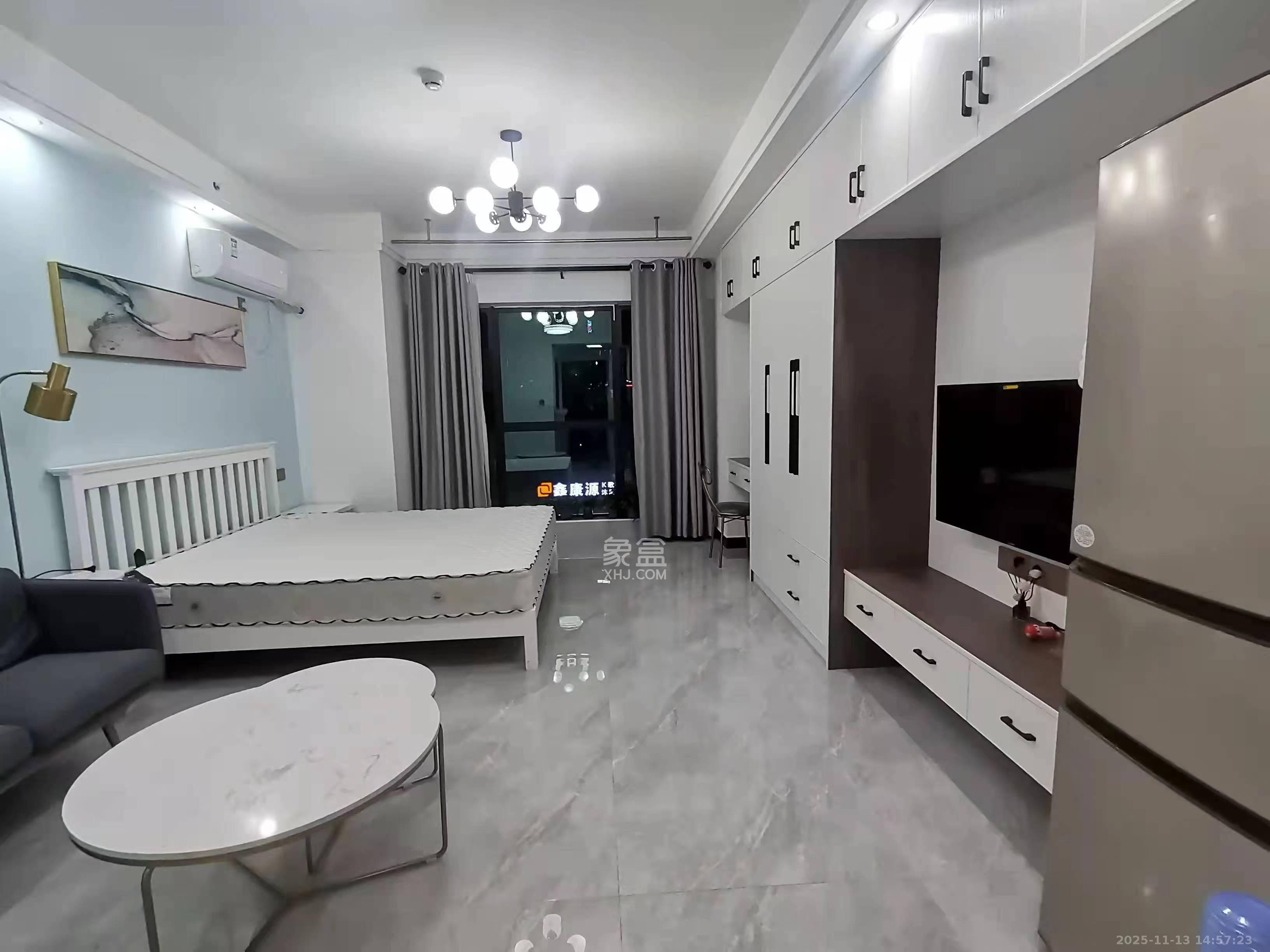 金科时代中心  1室1厅1卫    1400.0元/月