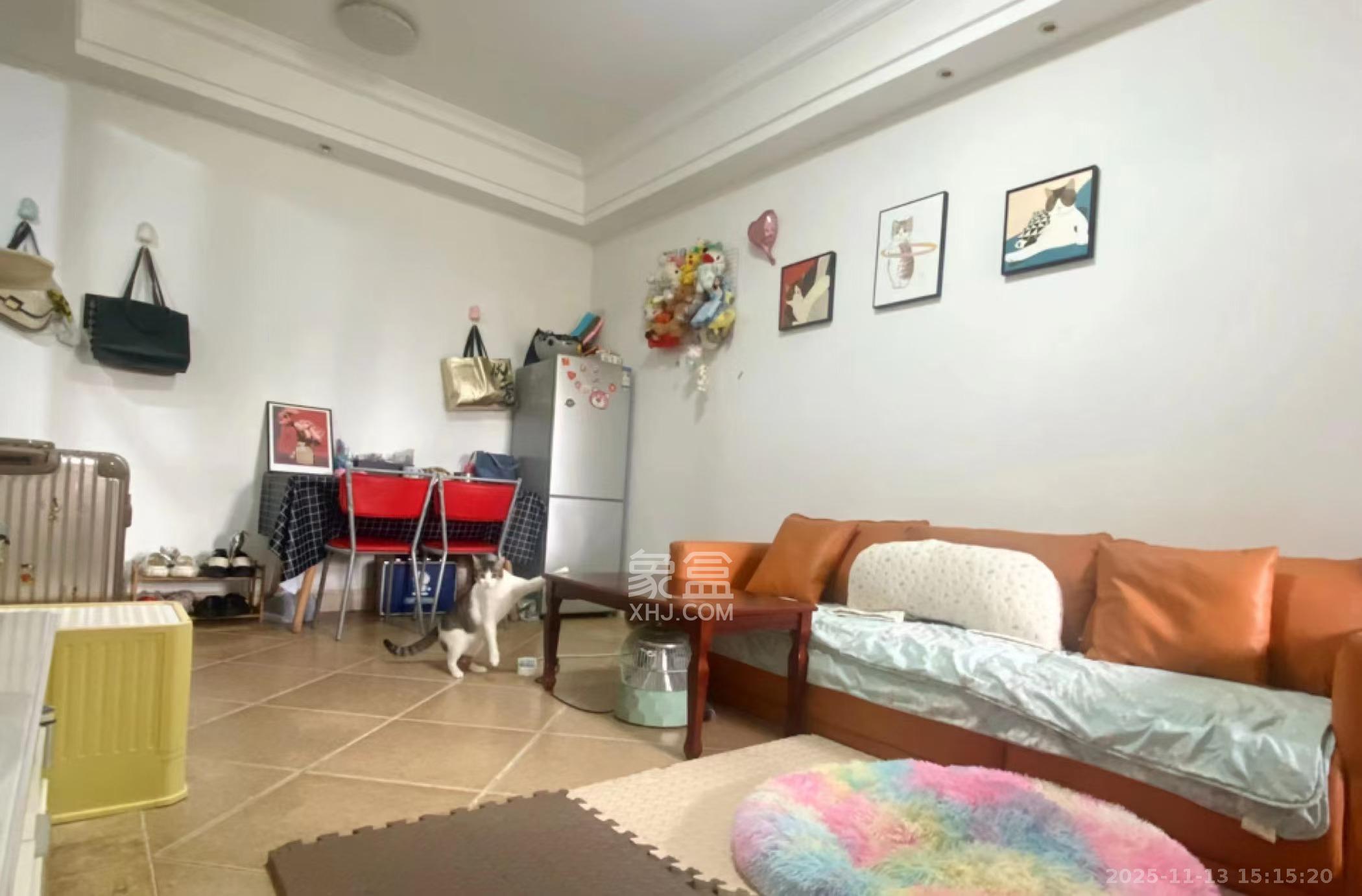 保利城（中航城国际社区、郡原美村）  1室1厅1卫    1400.0元/月室内图