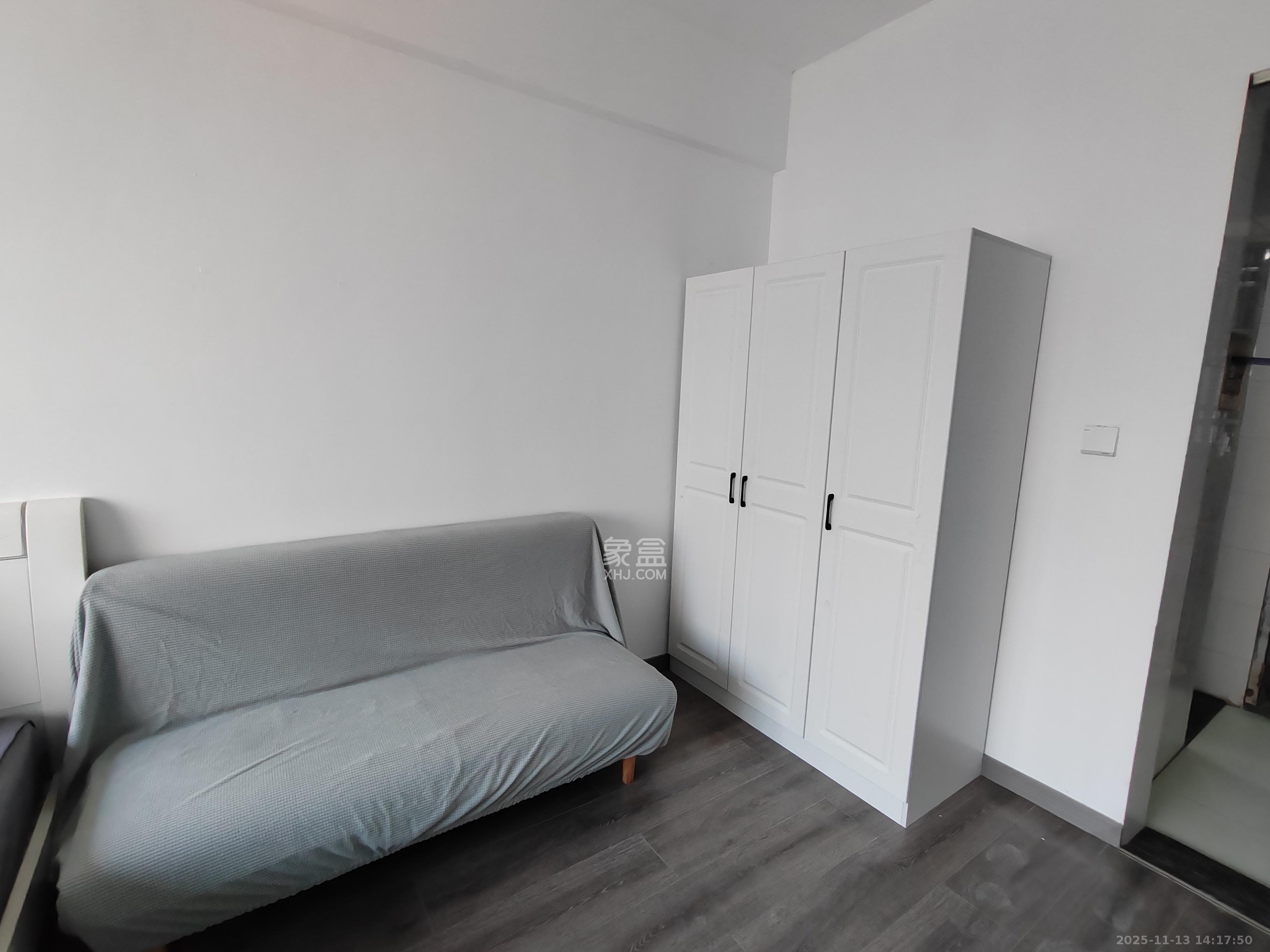 蚂蚁工房 1室1厅1卫 1600.0元/月 蚂蚁工房 1室1厅1卫 1600.0元/月室内图