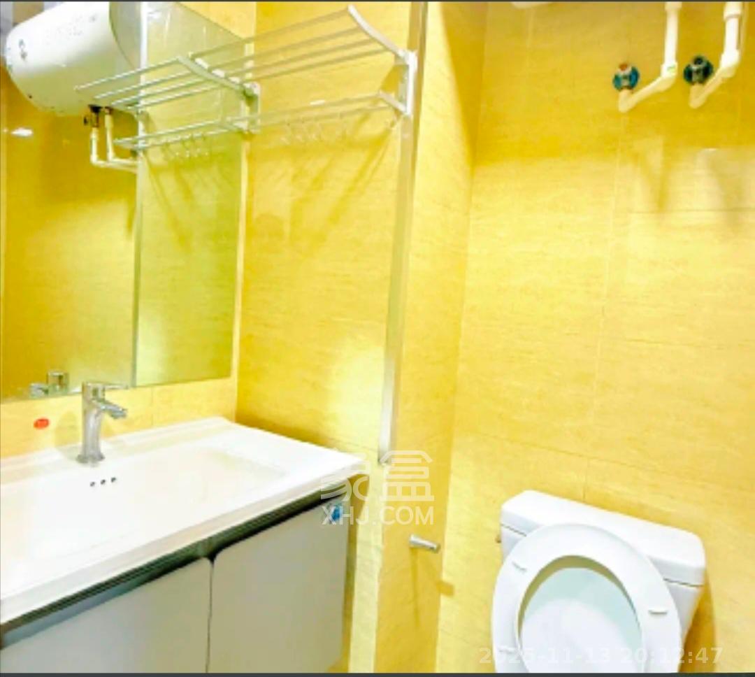 绿地中央广场  1室1厅1卫    1500.0元/月室内图