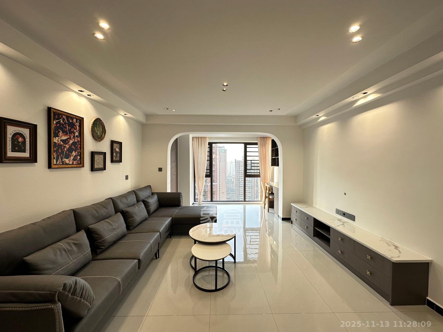 中欣楚天熙苑 3室1厅1卫 3500.0元/月 中欣楚天熙苑 3室1厅1卫 3500.0元/月室内图