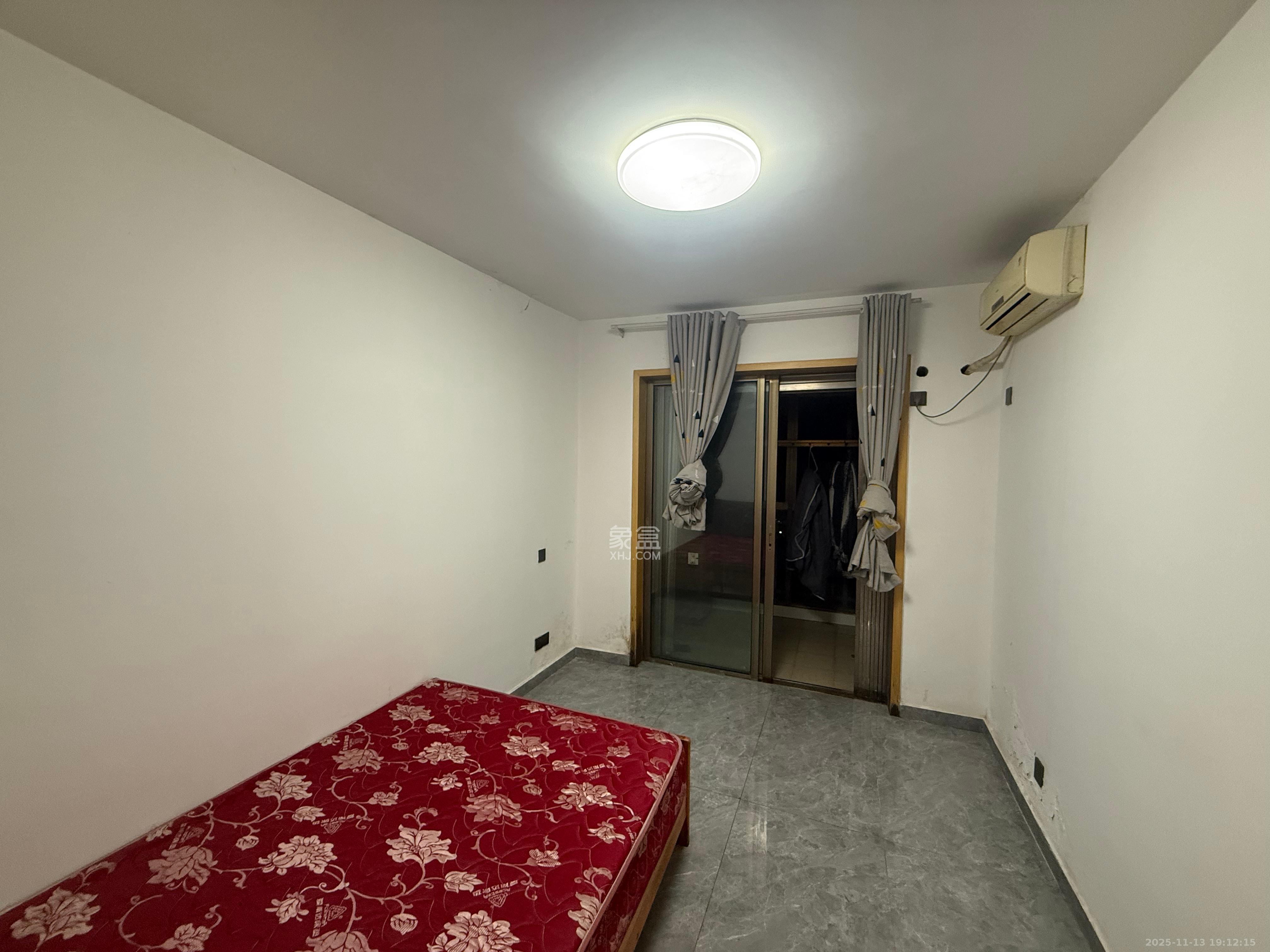 锦湘国际星城二期（锦雅苑）  3室2厅2卫    2800.0元/月室内图