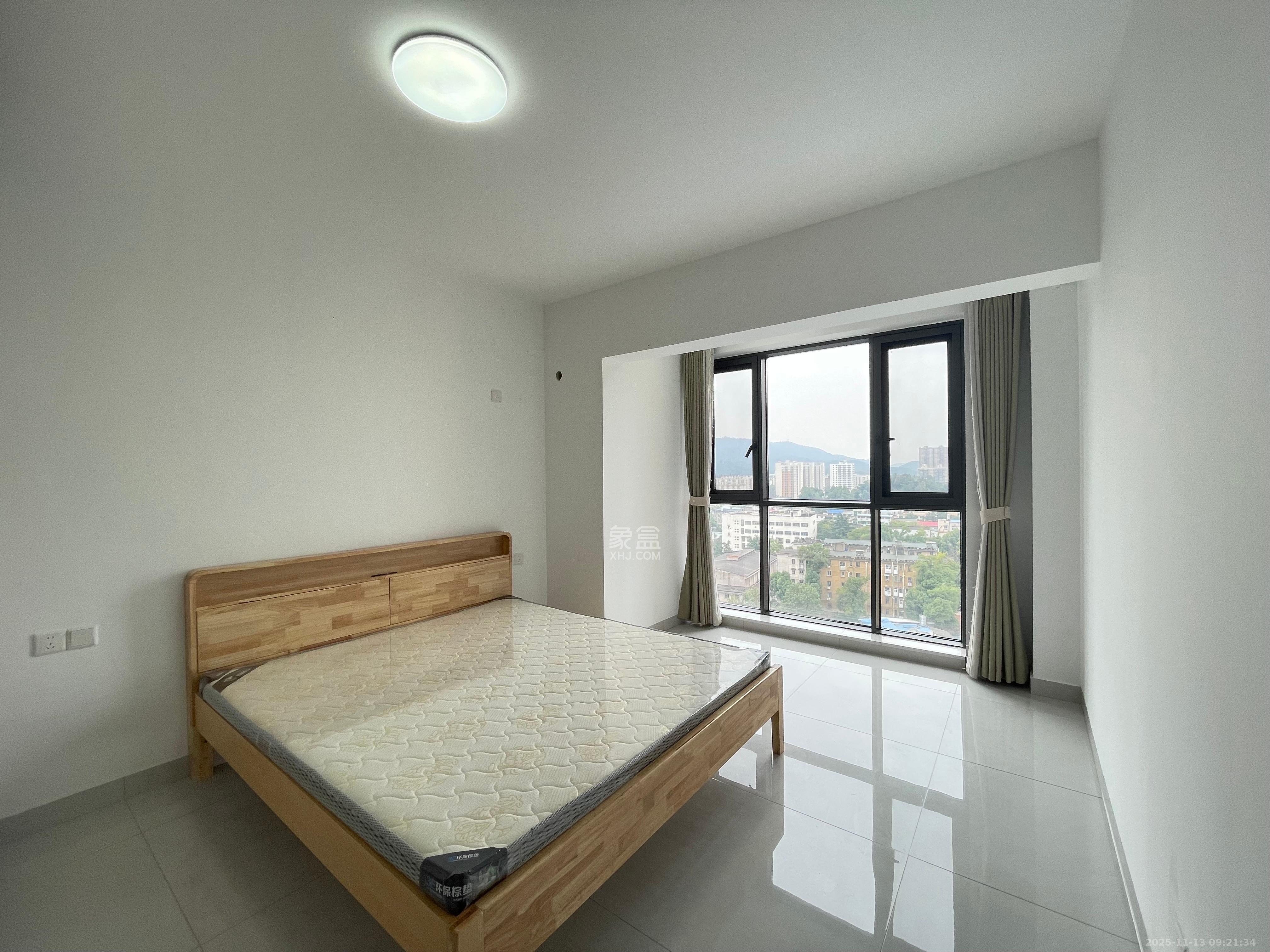 璞悦府  3室2厅2卫    3500.0元/月室内图