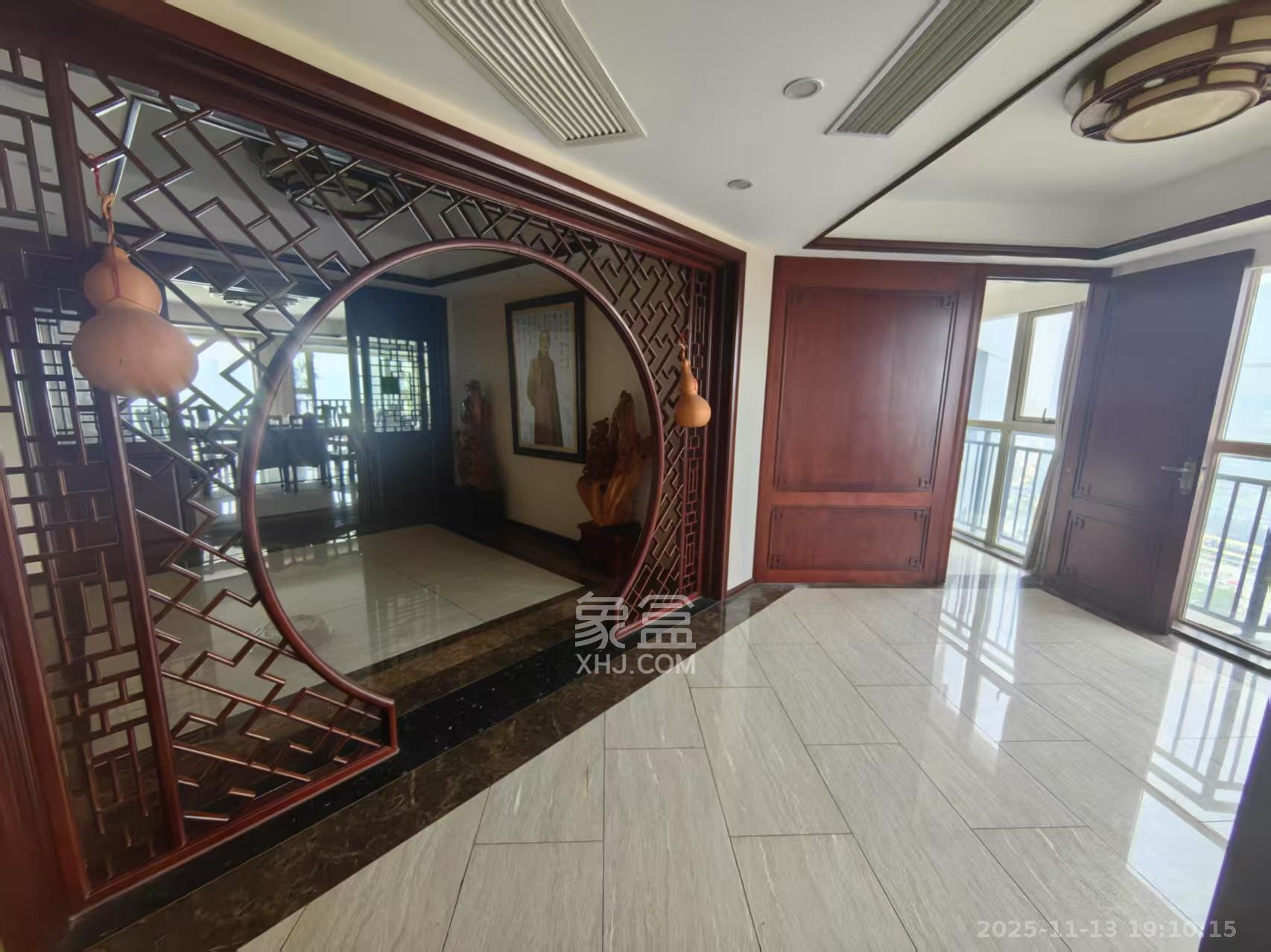 潮宗御苑 4室2厅2卫 10000.0元/月 潮宗御苑 4室2厅2卫 10000.0元/月室内图