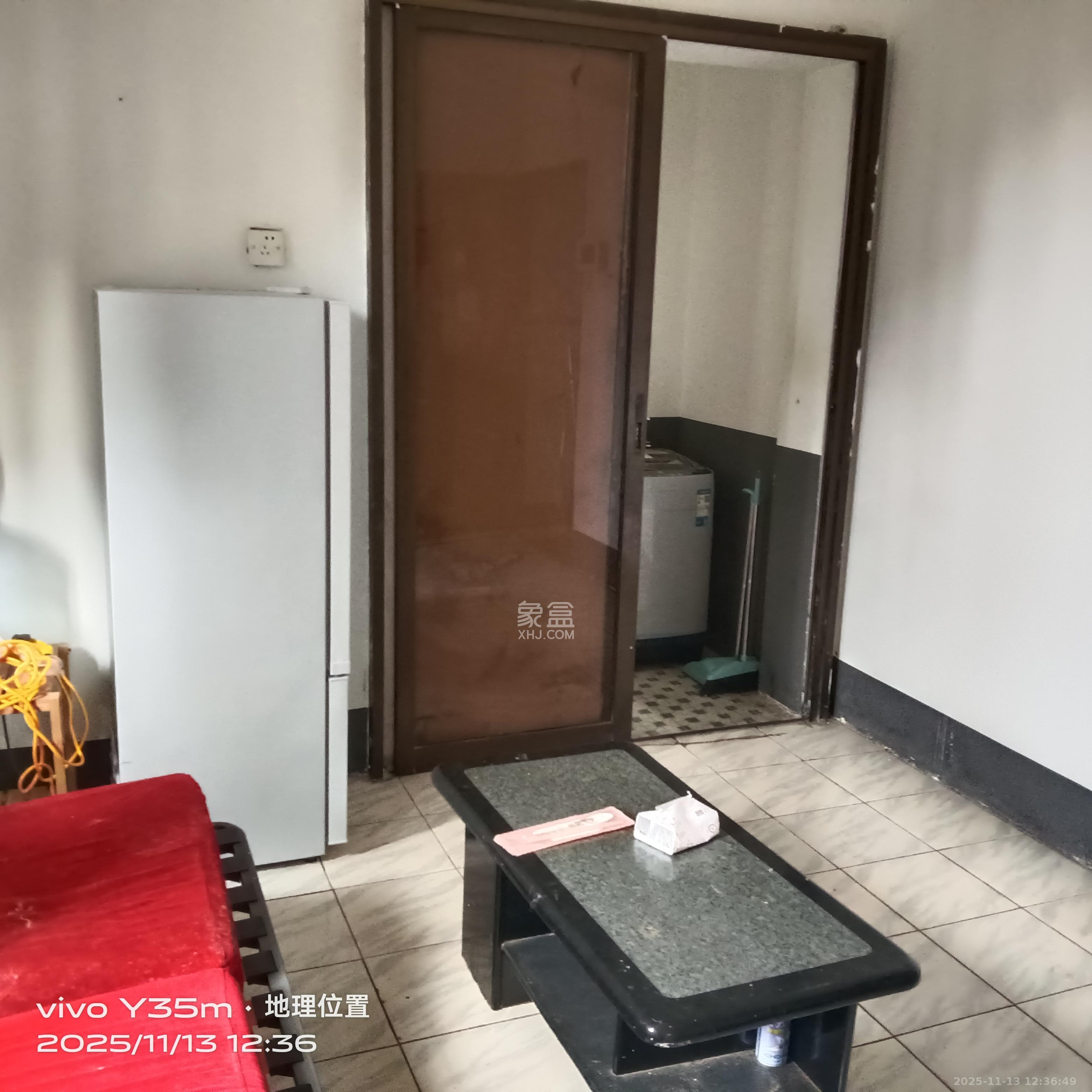 湖南日报宿舍 1室1厅1卫 1600.0元/月 湖南日报宿舍 1室1厅1卫 1600.0元/月室内图