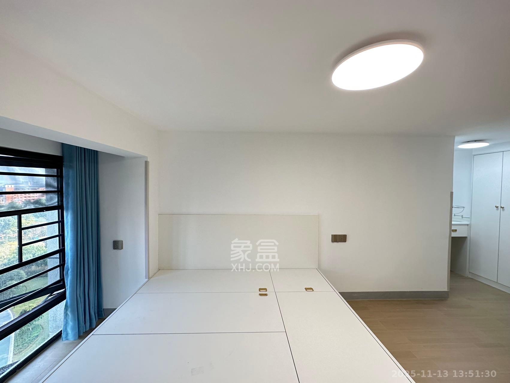 新城悦隽公园  2室1厅1卫    2000.0元/月室内图