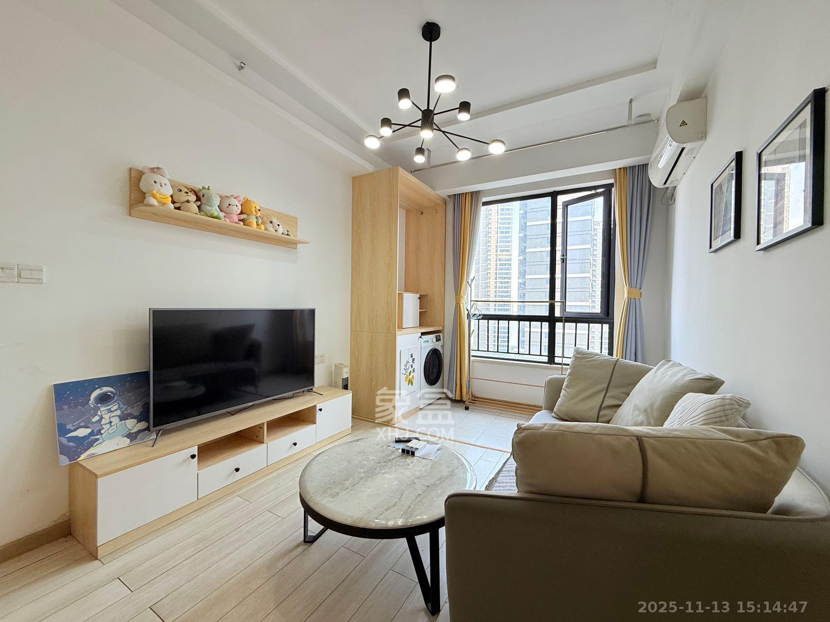 启迪协信中心  2室1厅1卫    2800.0元/月室内图