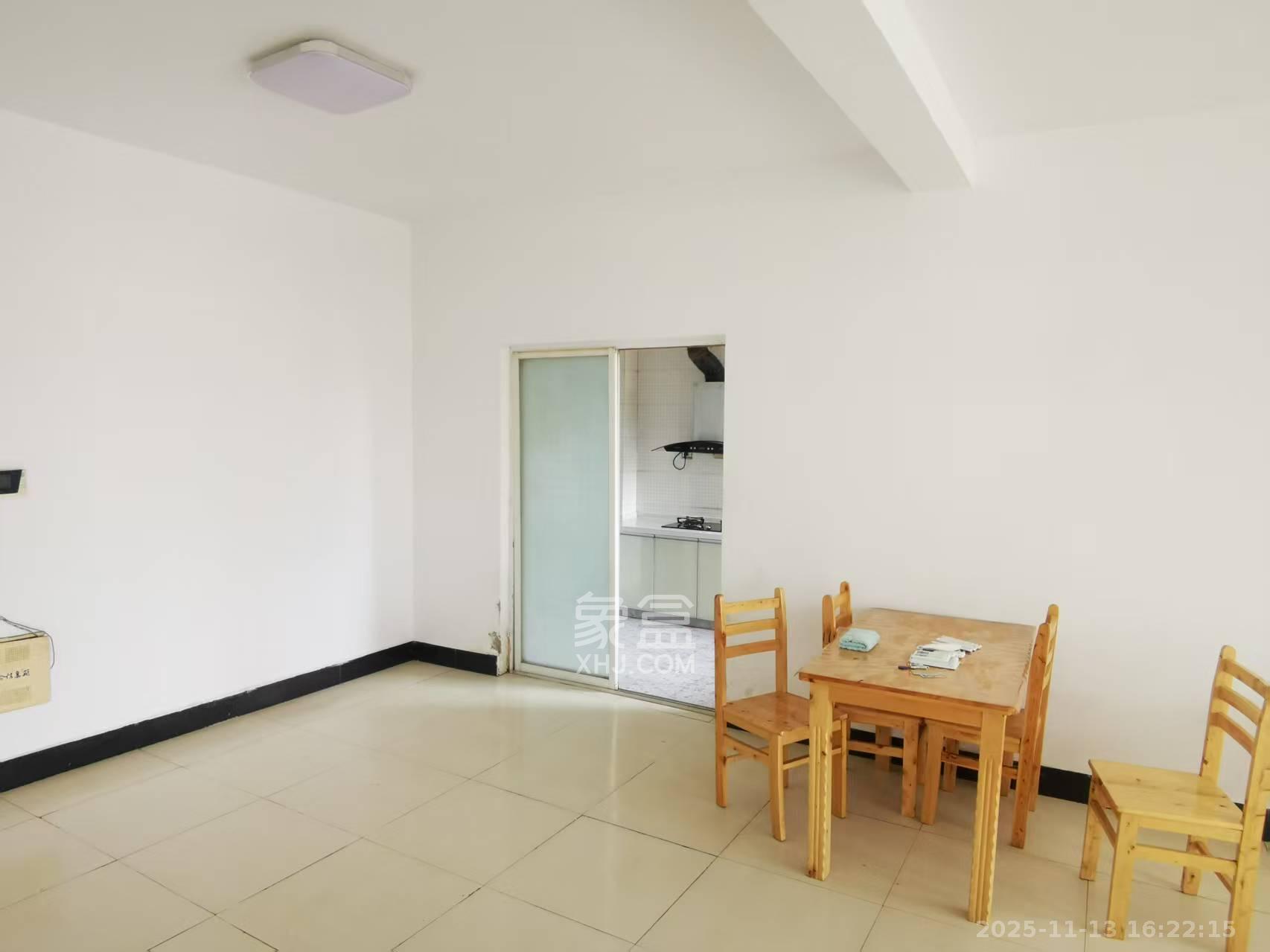 紫东苑（星沙）  3室2厅2卫    2000.0元/月室内图