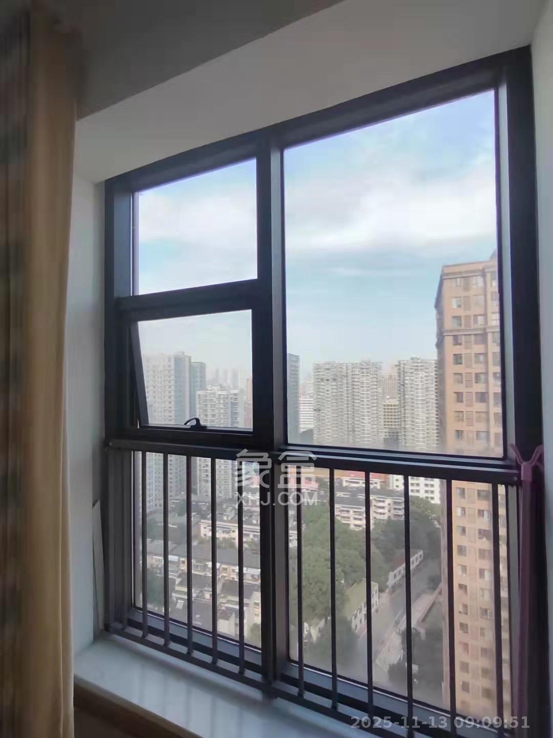 第六都(陆都小区) 1室1厅1卫 1700.0元/月 第六都(陆都小区) 1室1厅1卫 1700.0元/月室内图