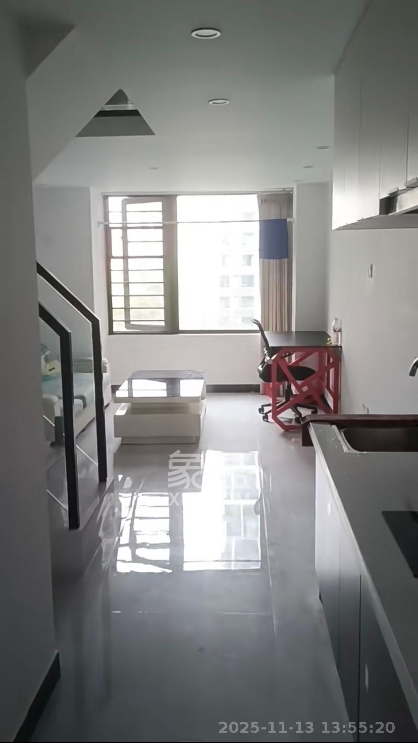 新城悦隽公园 1室0厅0卫 1600.0元/月 新城悦隽公园 1室0厅0卫 1600.0元/月室内图