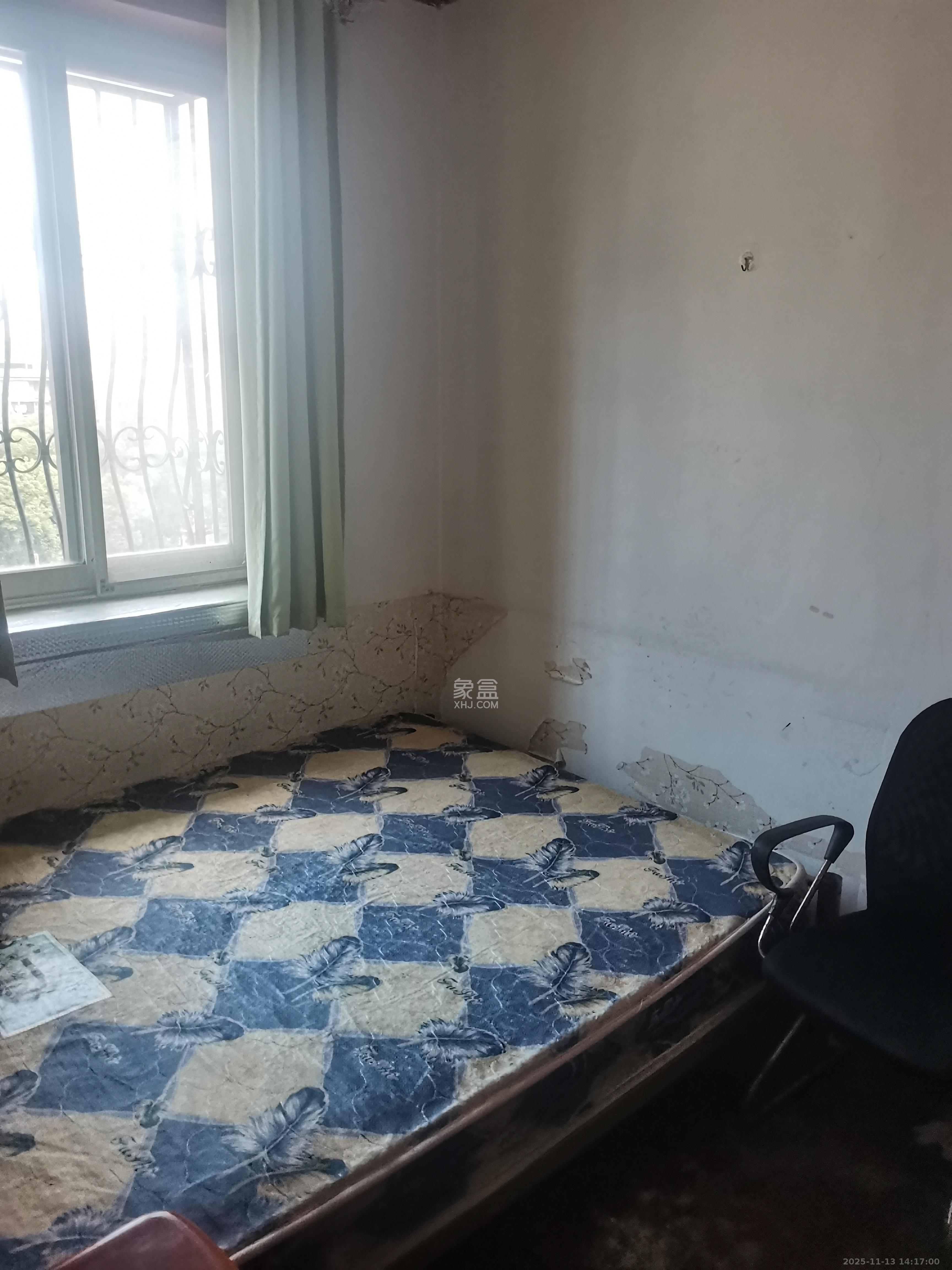 省建苑小区  3室1厅1卫    1600.0元/月室内图