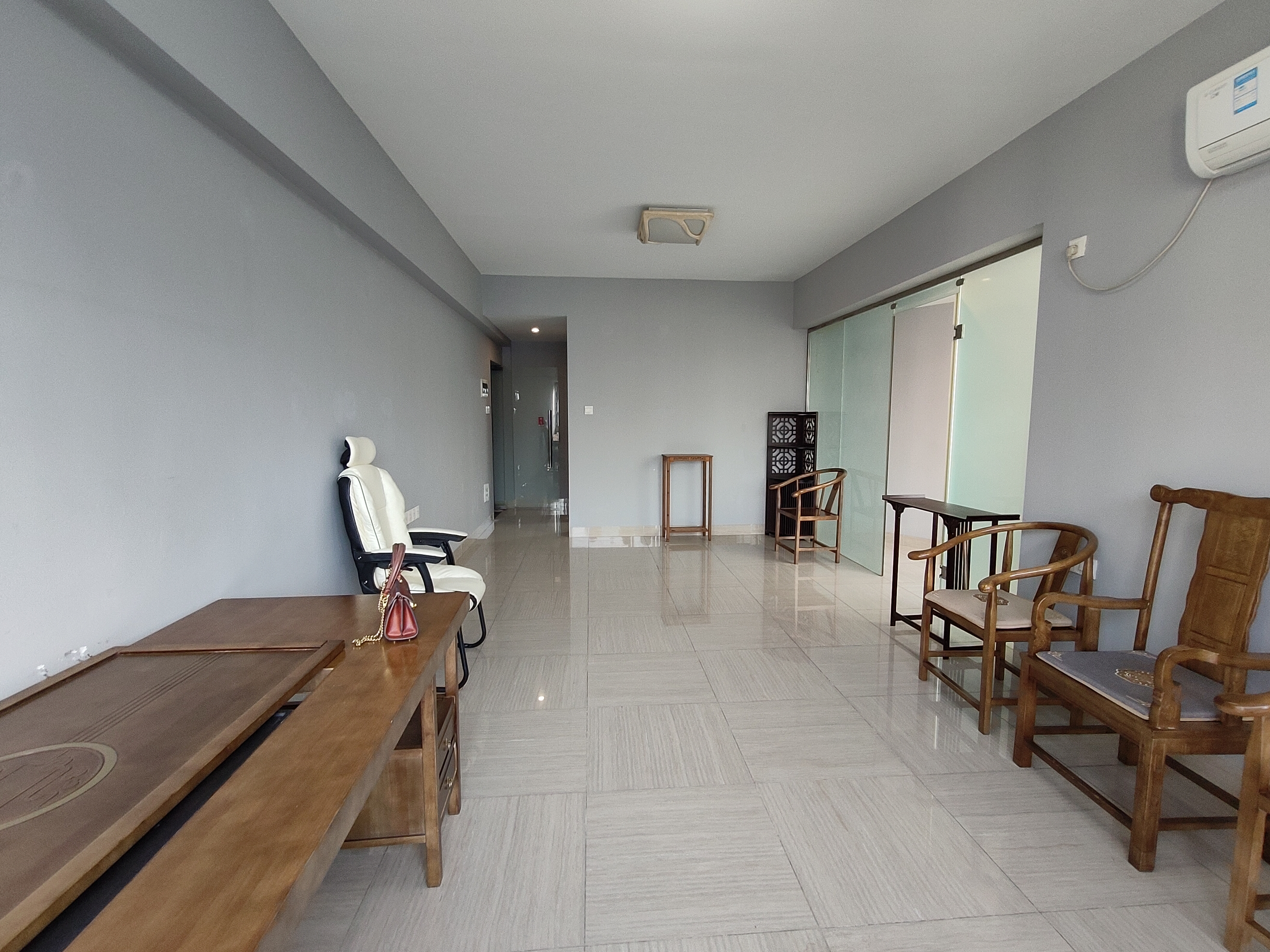 金城SOHO(海岸金城金城国际) 1室0厅1卫 2300.0元/月 金城SOHO(海岸金城金城国际) 1室0厅1卫 2300.0元/月室内图