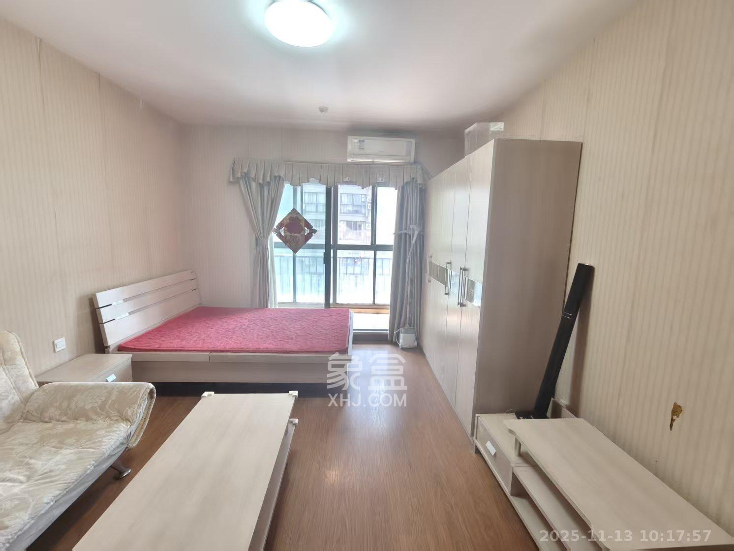 花漾年华（桂花园）  1室1厅1卫    1100.0元/月室内图