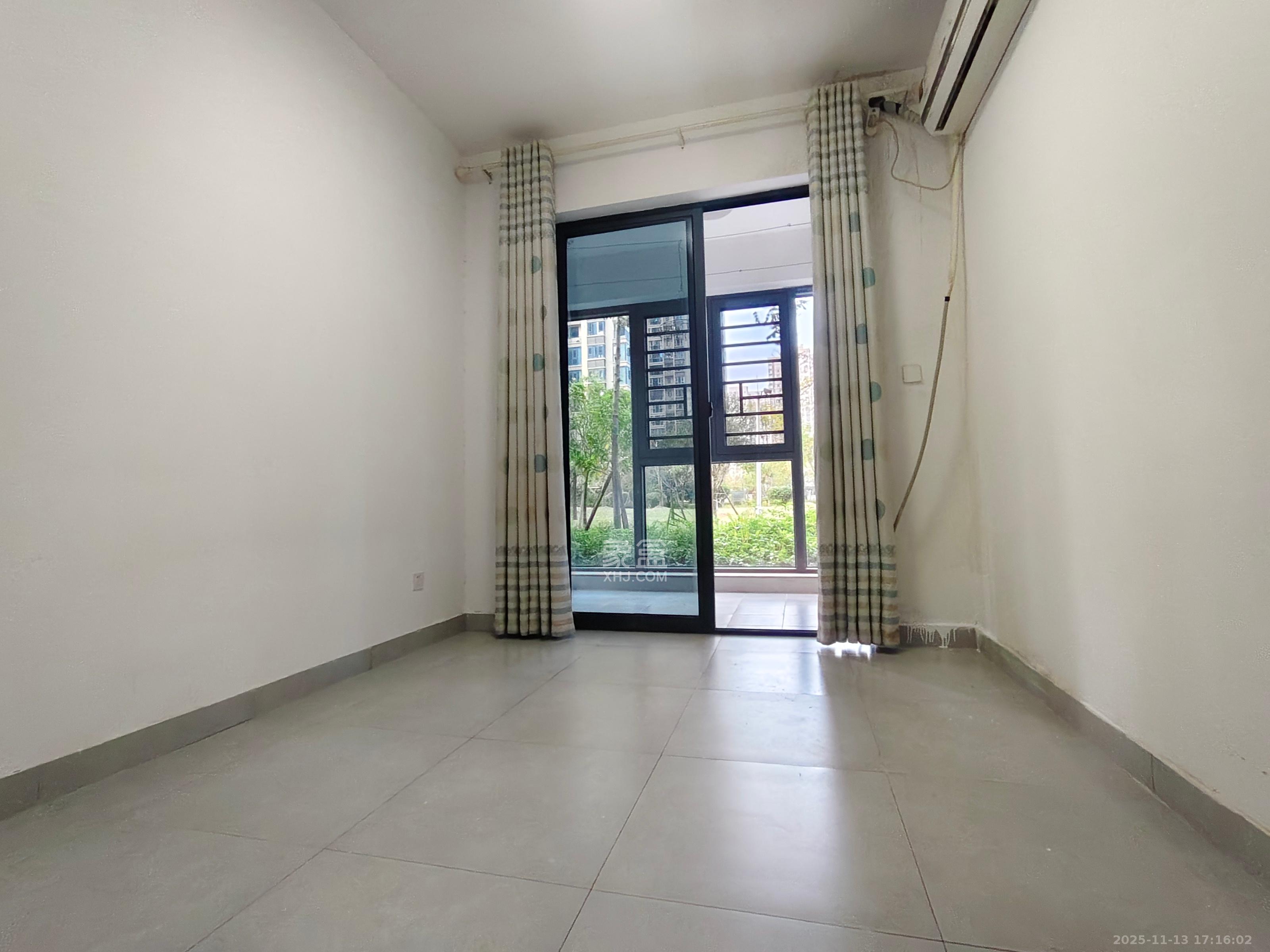 永宏万家里  3室2厅2卫    3000.0元/月室内图