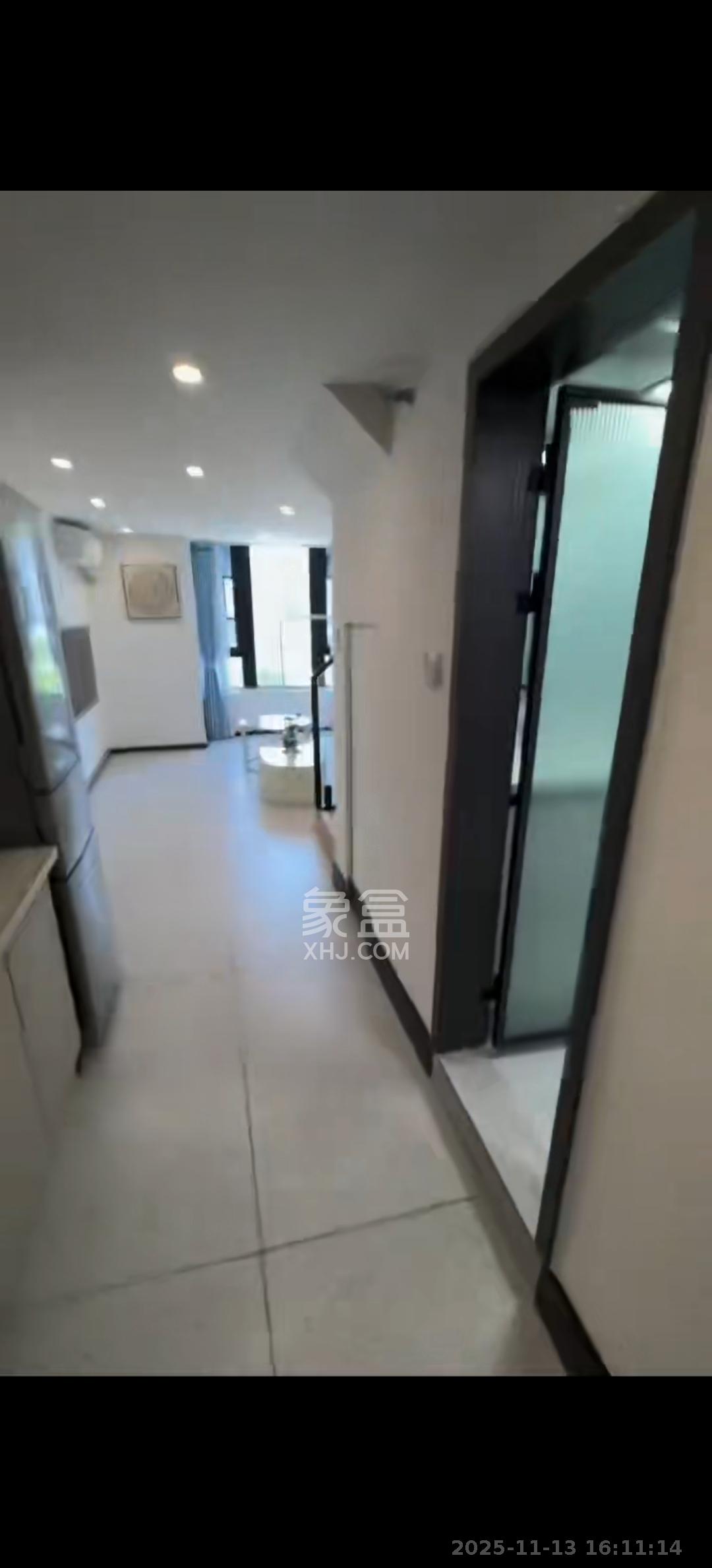 中海阅溪府  1室0厅0卫    2000.0元/月室内图