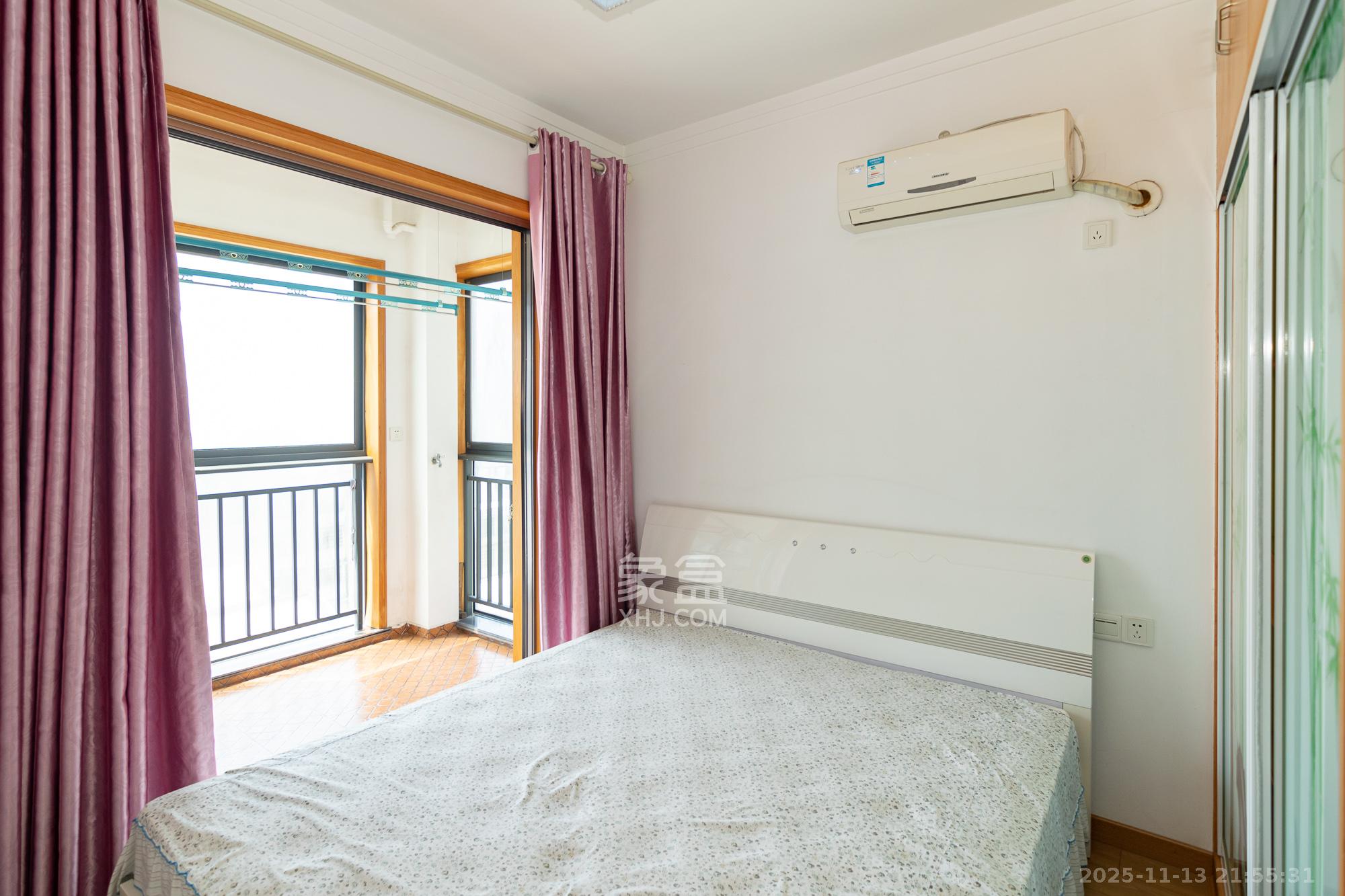 联诚国际城 3室2厅1卫 46.8万 联诚国际城 3室2厅1卫 46.8万卧室