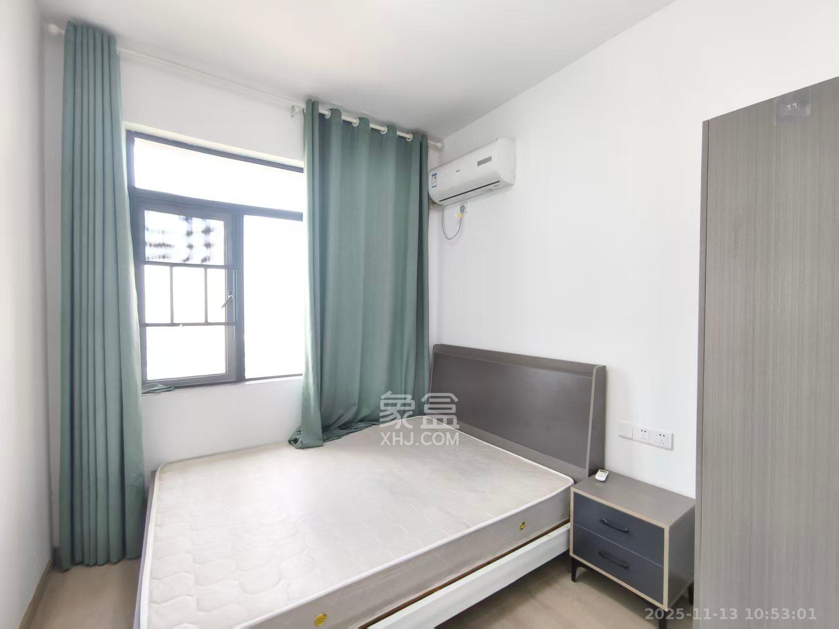 紫华郡  4室2厅2卫    2700.0元/月室内图