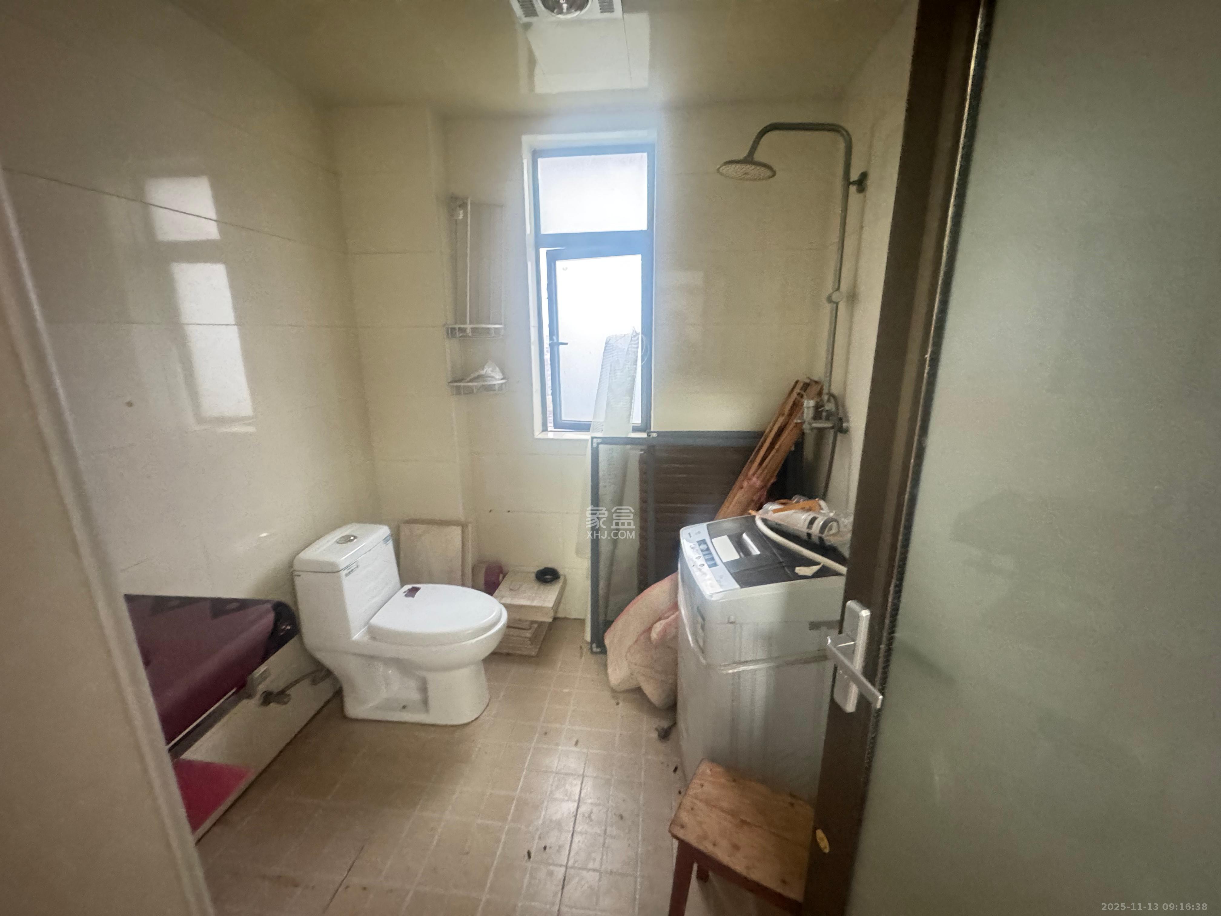 都市兰亭 3室2厅2卫 2100.0元/月 都市兰亭 3室2厅2卫 2100.0元/月室内图