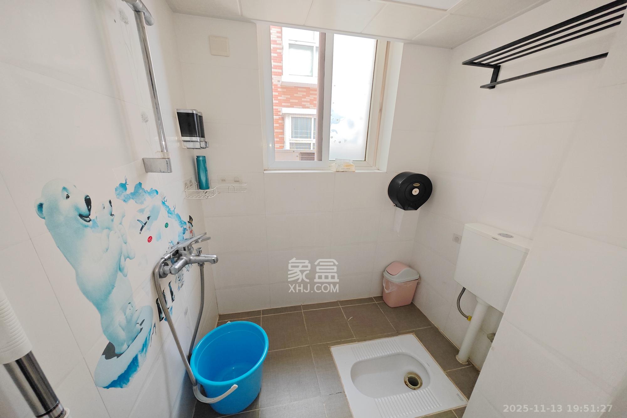 明星村  2室2厅2卫    121.0万其他