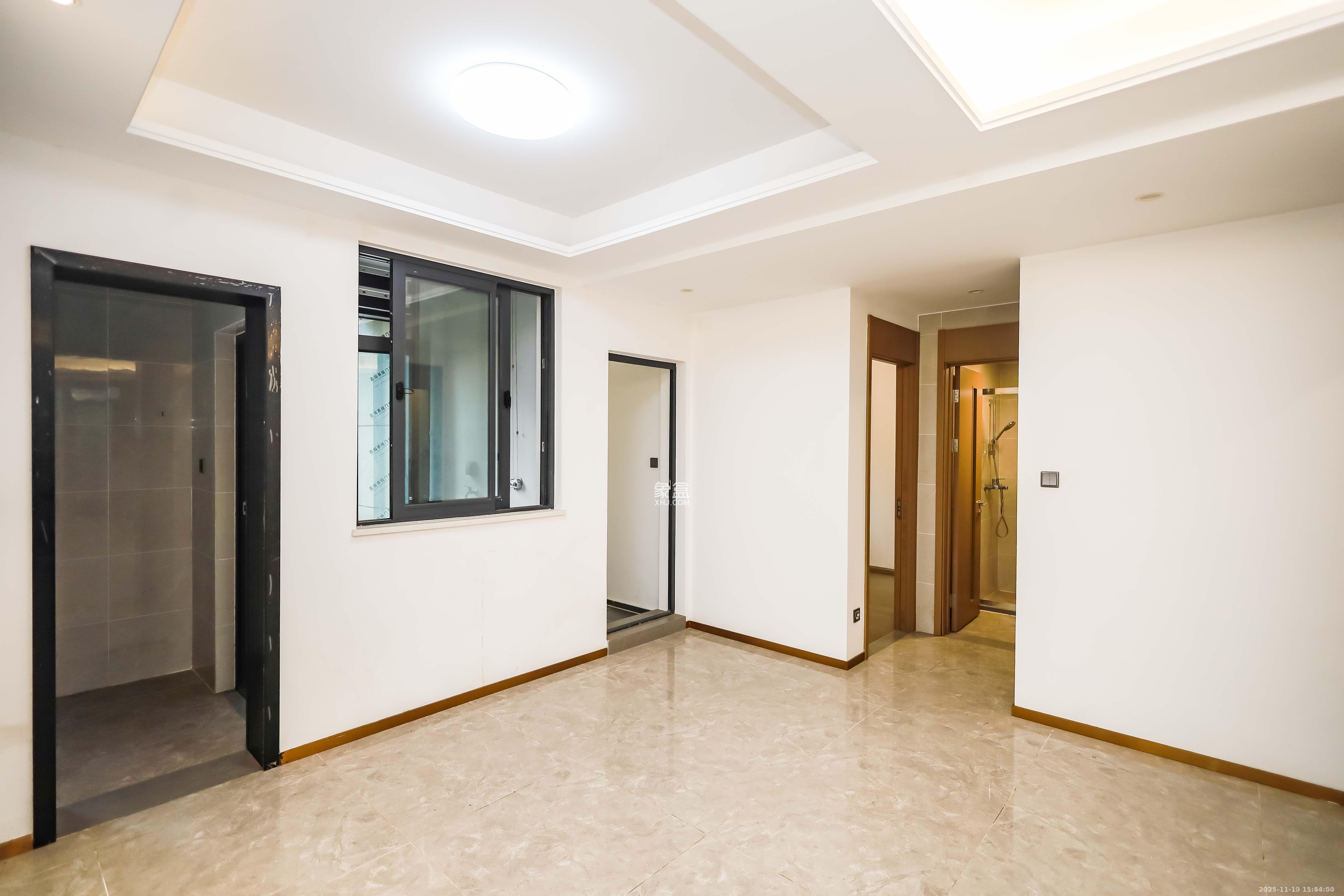 招商雍山湖 4室2厅2卫 3200.0元/月 招商雍山湖 4室2厅2卫 3200.0元/月室内图