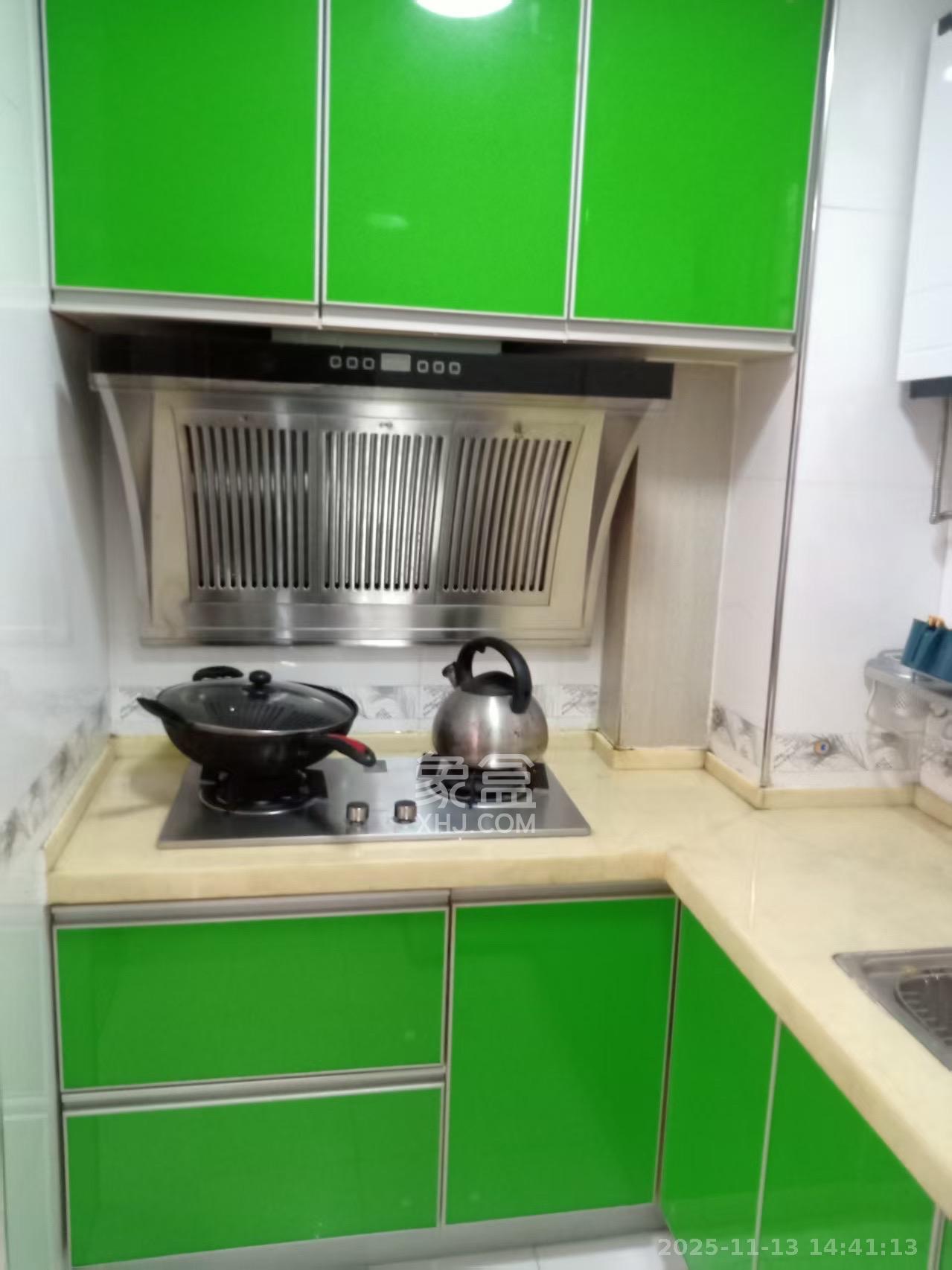 月湖兰庭  1室1厅1卫    1600.0元/月室内图