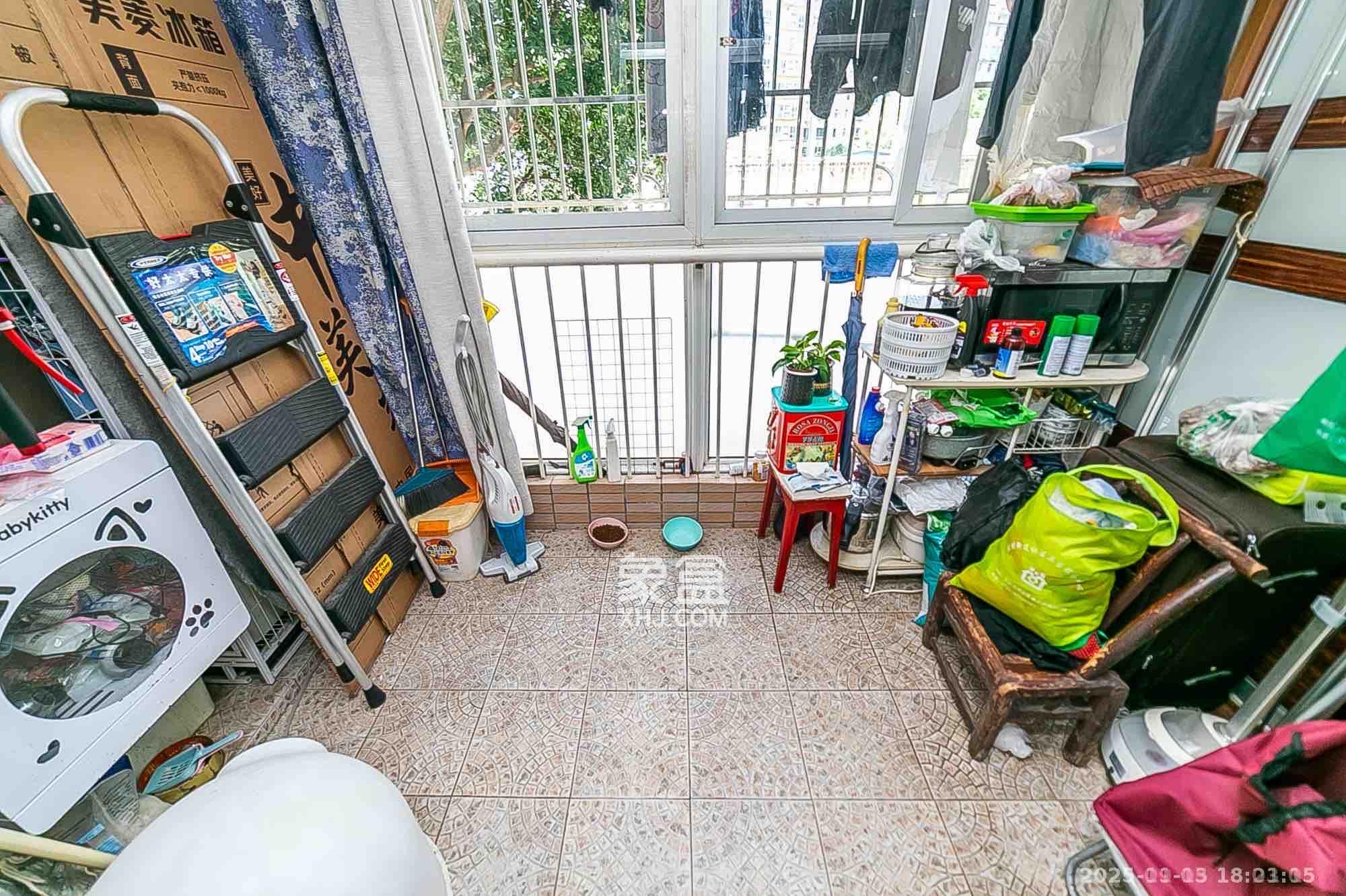 华银园  2室2厅1卫    2200.0元/月室内图