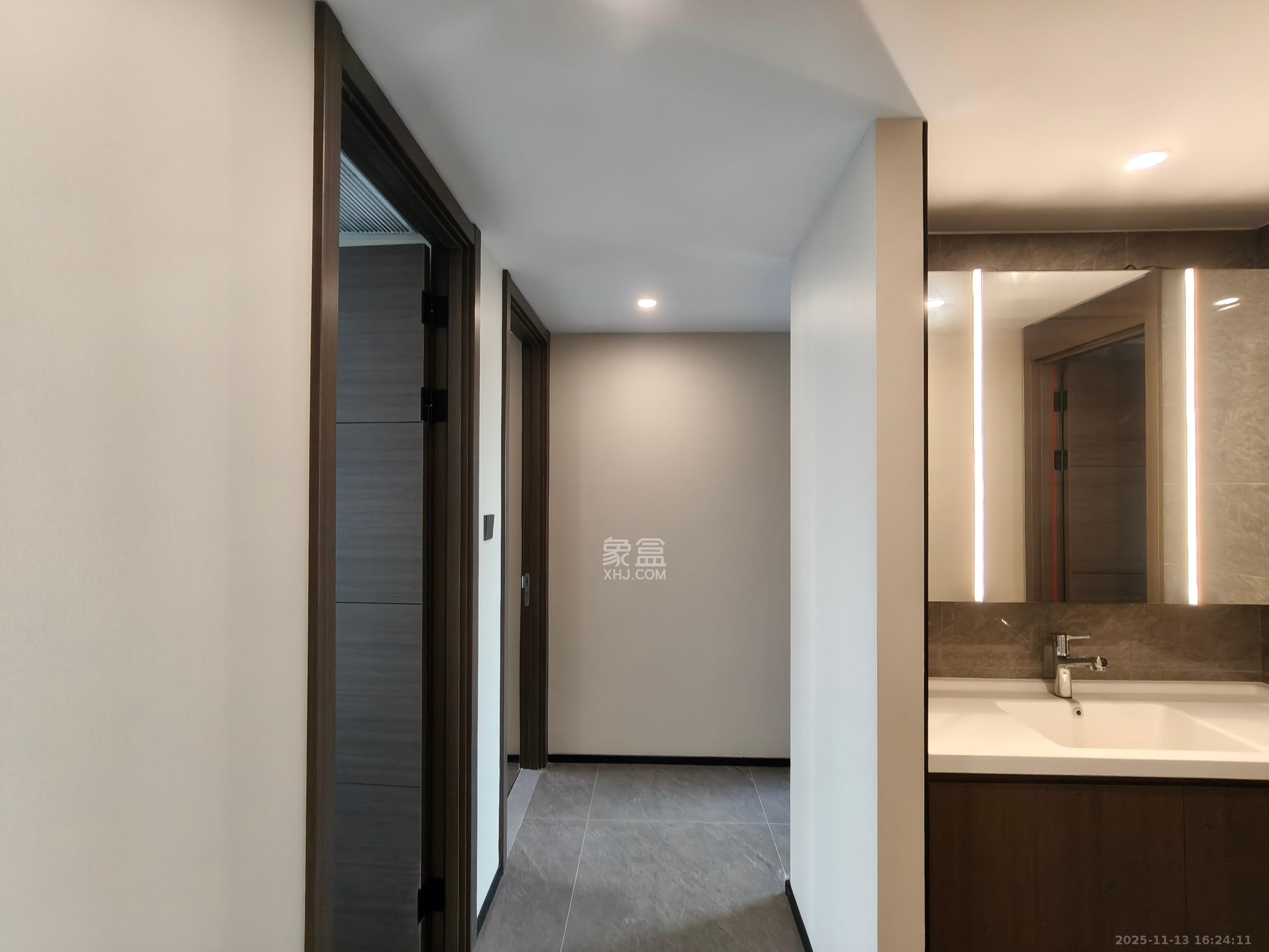 万科森林公园  4室2厅2卫    4000.0元/月室内图