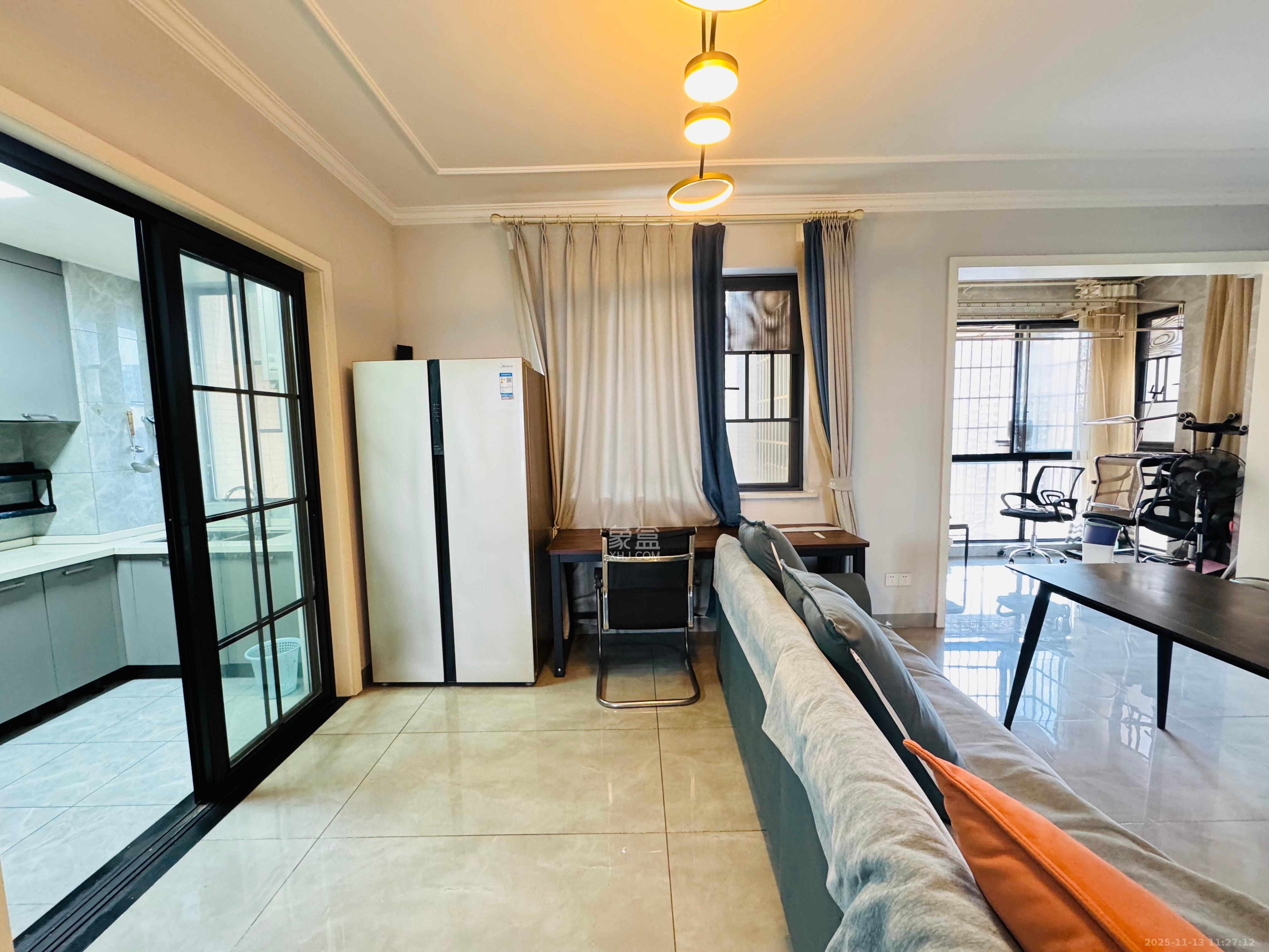 乾城(兴旺乾城) 4室2厅2卫 3600.0元/月 乾城(兴旺乾城) 4室2厅2卫 3600.0元/月室内图