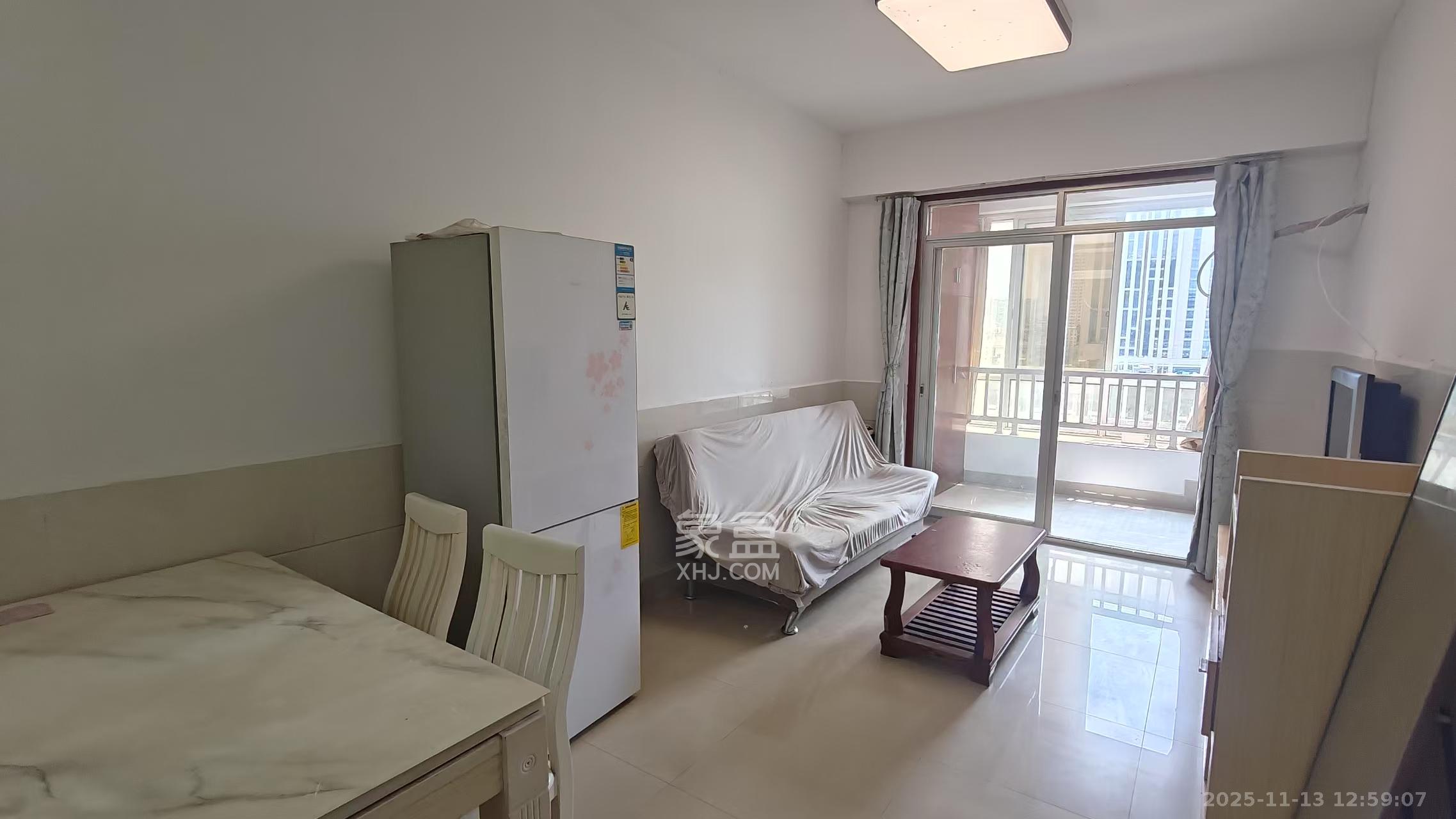 城市动力  1室1厅1卫    1500.0元/月