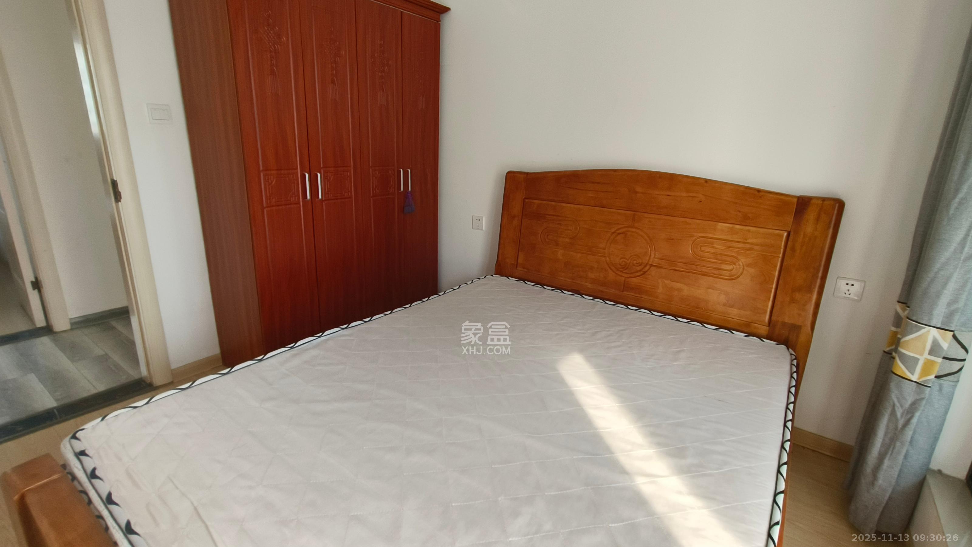 轻盐阳光CEO(轻盐雅苑)(轻奢时代)  3室2厅2卫    2400.0元/月室内图