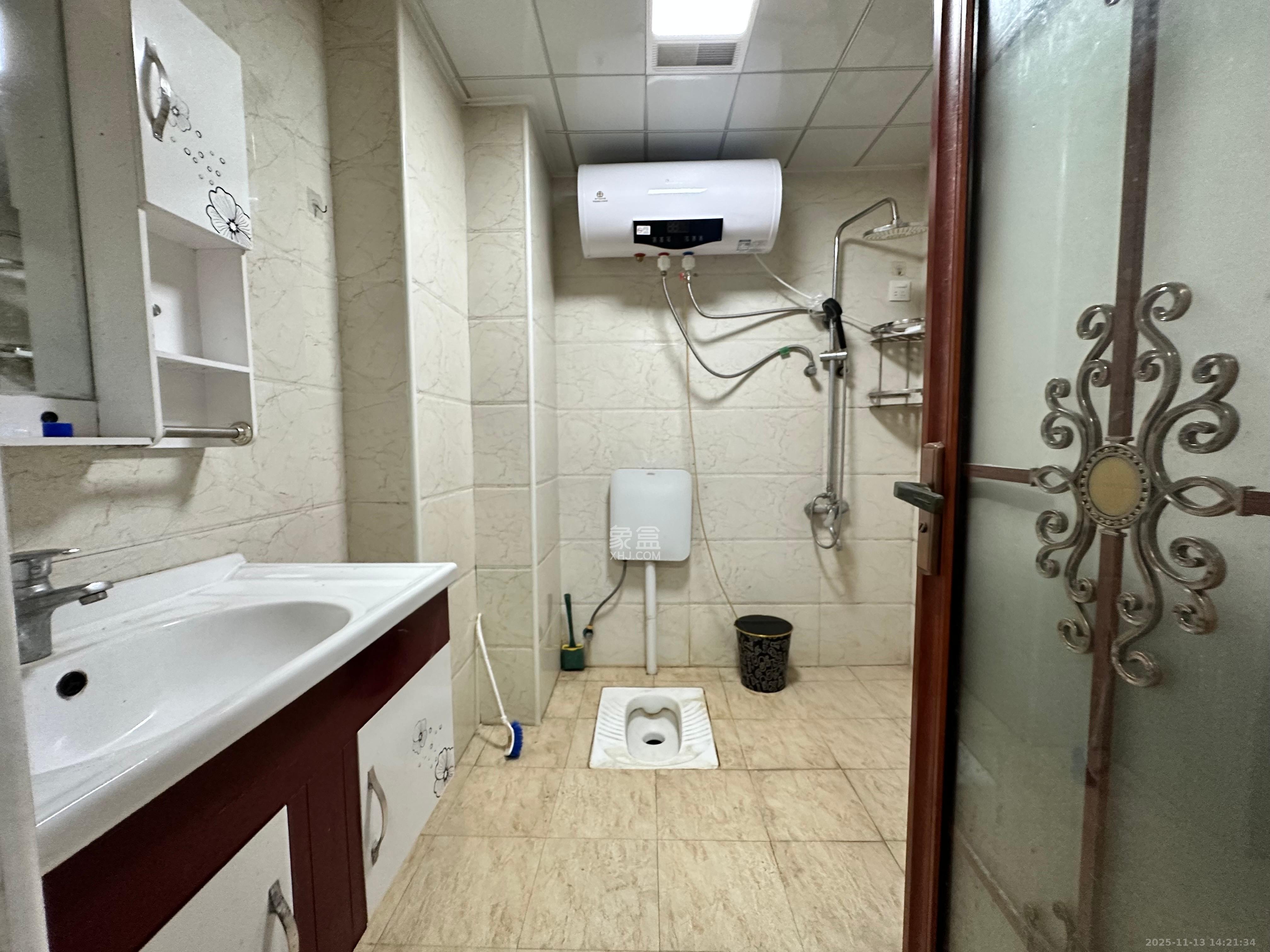 大汉金桥国际市场集群  1室1厅1卫    900.0元/月室内图