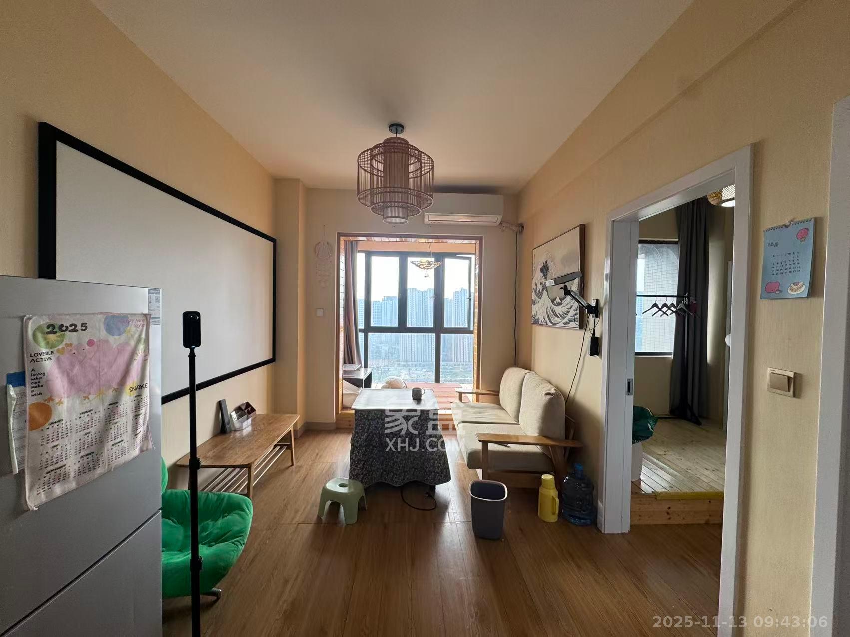 金轮星光名座 2室1厅1卫 1800.0元/月 金轮星光名座 2室1厅1卫 1800.0元/月室内图