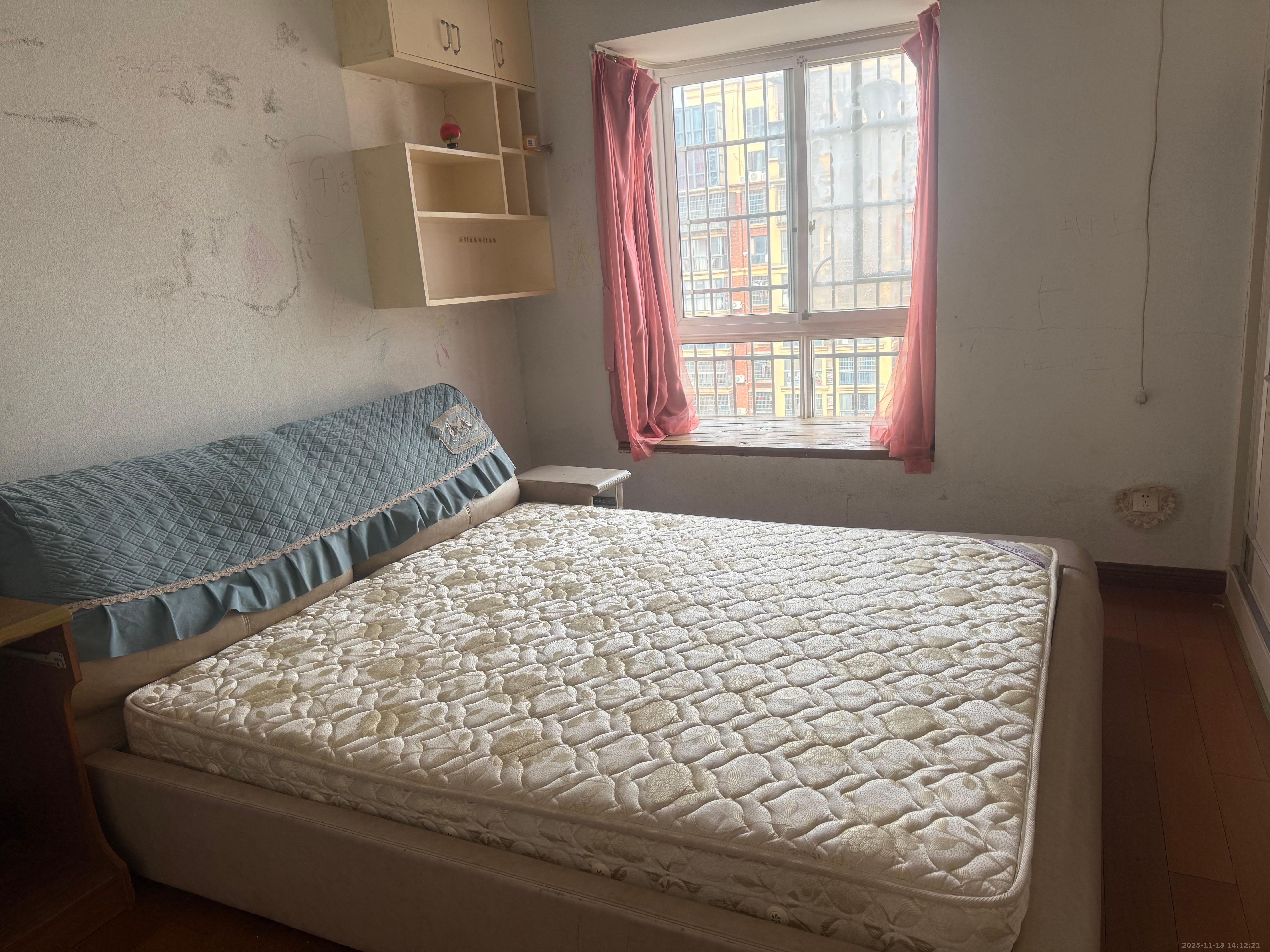 水映青山 3室2厅2卫 2400.0元/月 水映青山 3室2厅2卫 2400.0元/月室内图