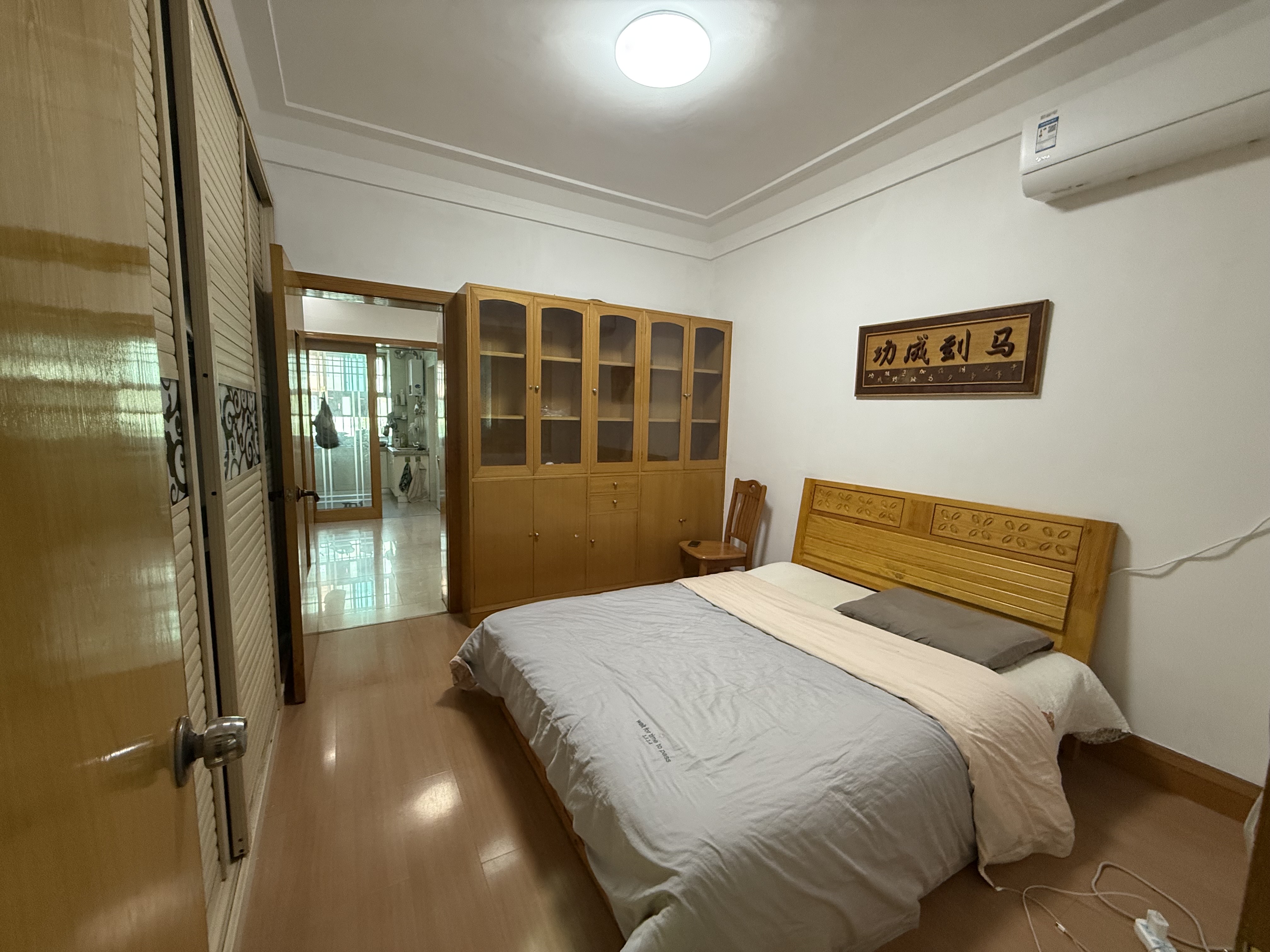 环卫处家属楼  3室2厅1卫    65.0万客厅