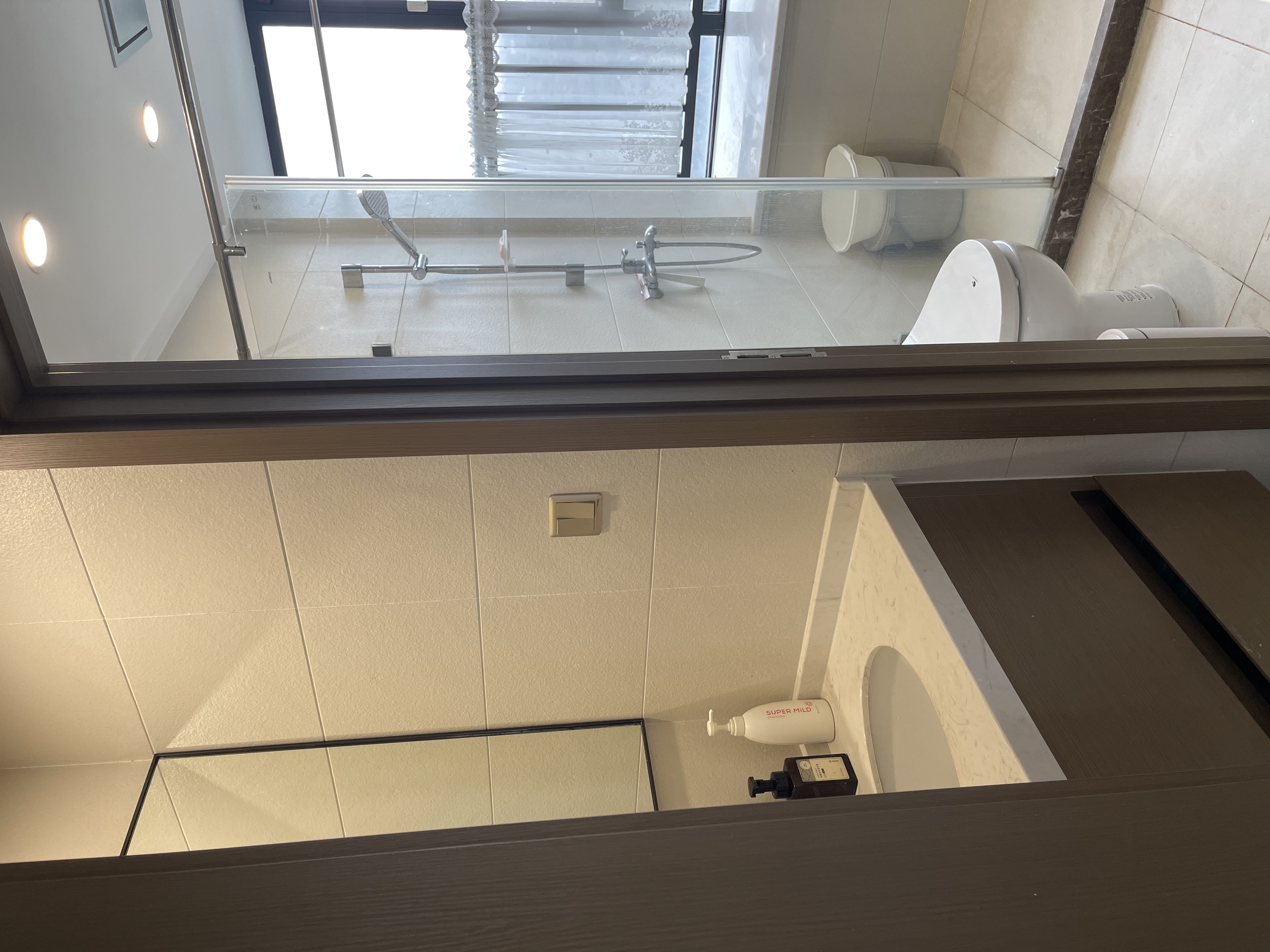 融创观澜湖公园壹号三期  4室2厅2卫    158.0万室内图