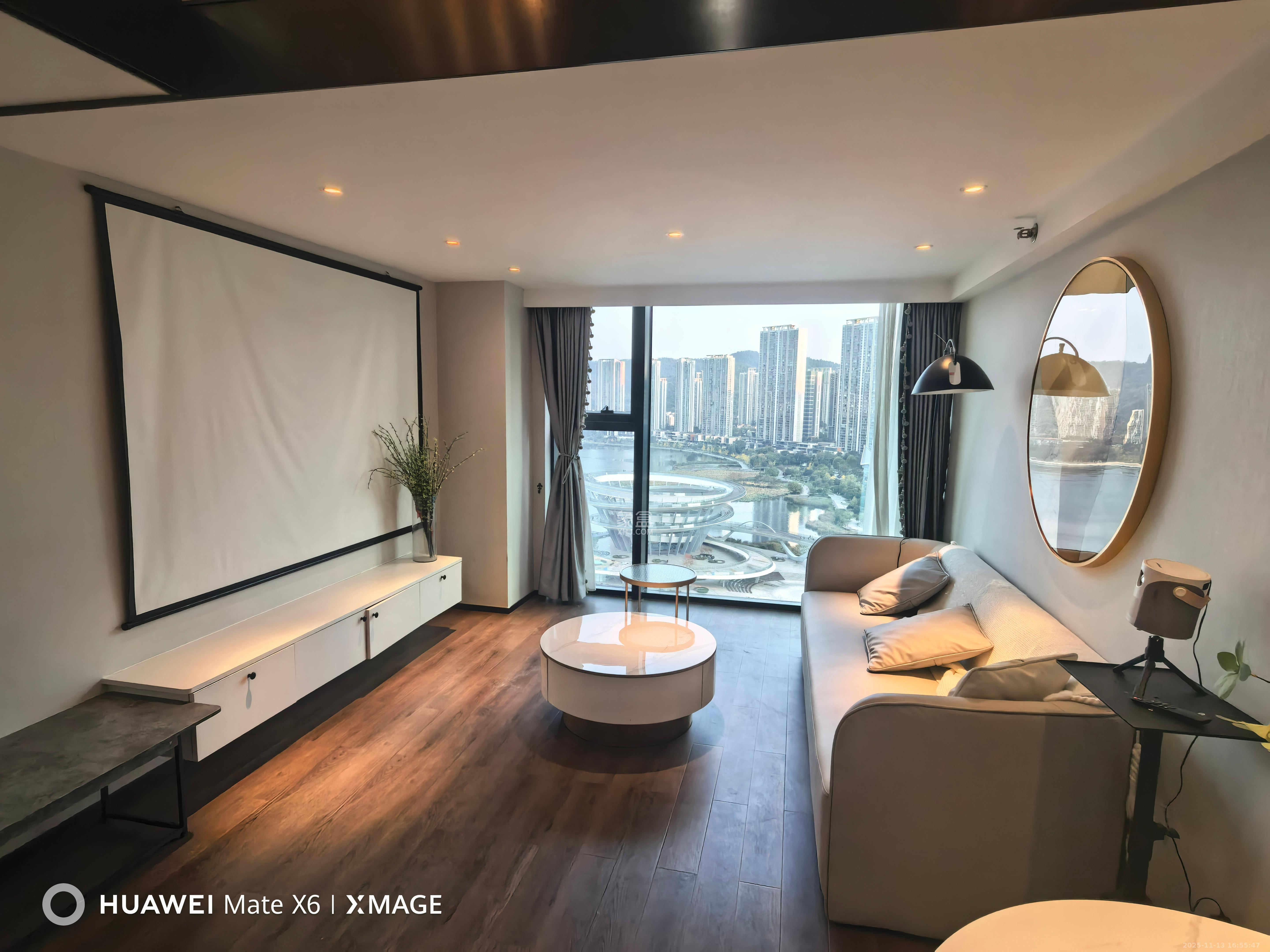 达美寰宇中心  2室1厅1卫    3000.0元/月