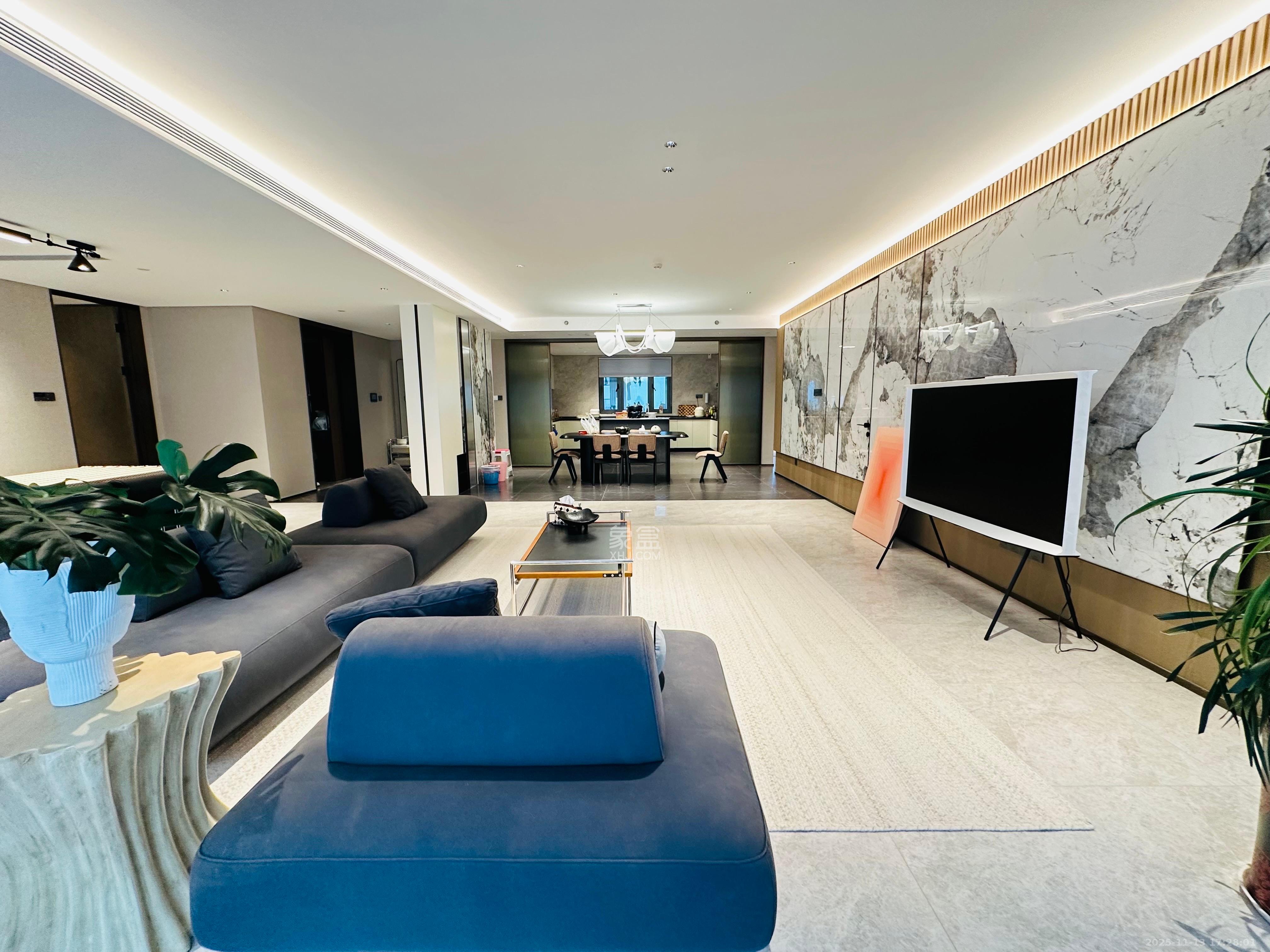 长沙悦府(华润万象城) 4室2厅3卫 16000.0元/月 长沙悦府(华润万象城) 4室2厅3卫 16000.0元/月室内图