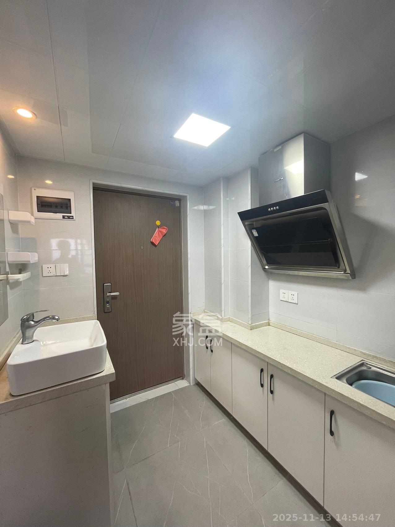 好莱城(弘德西街) 1室1厅1卫 1200.0元/月 好莱城(弘德西街) 1室1厅1卫 1200.0元/月室内图