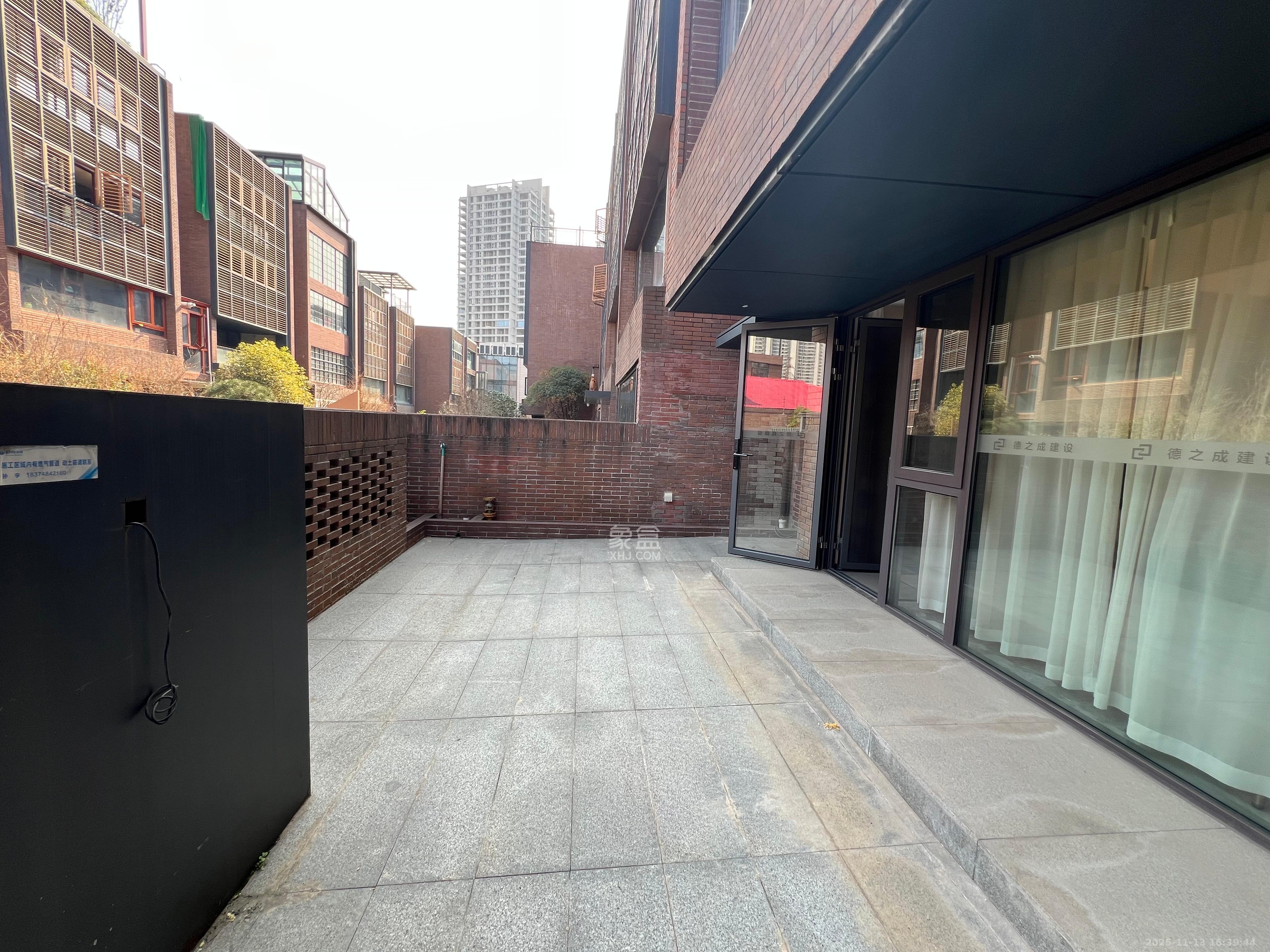 万科紫台  6室2厅4卫    22000.0元/月室内图