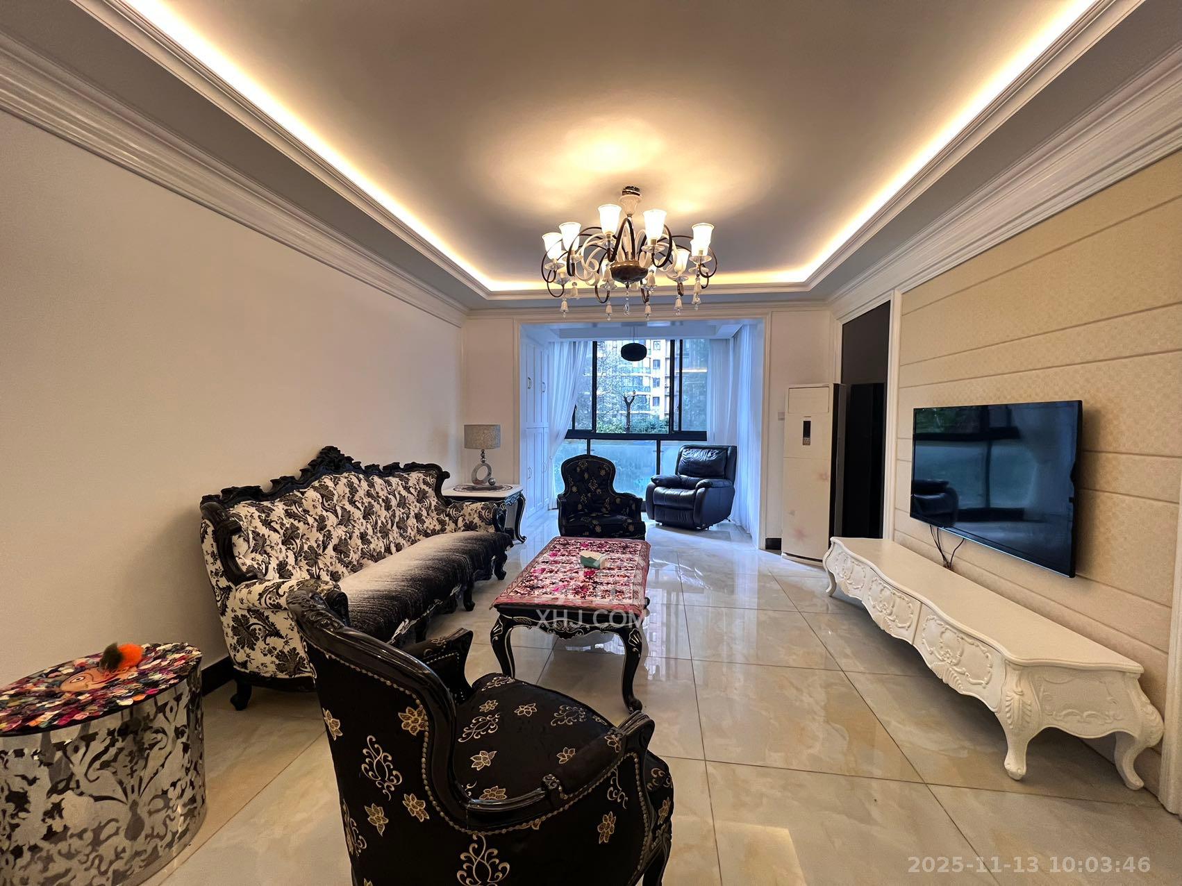 湘江世纪城咏江苑  4室2厅2卫    3000.0元/月