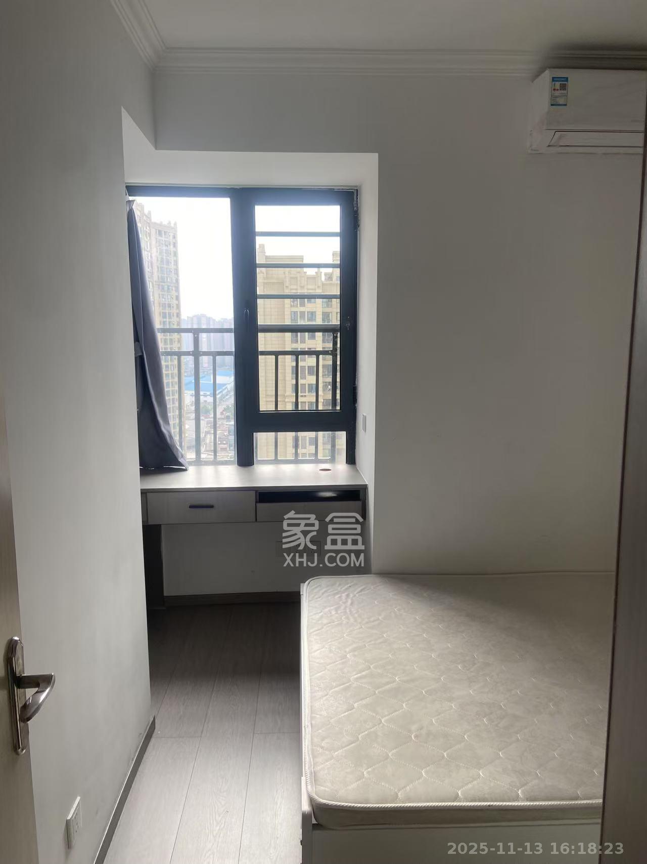 明发阅江悦府  3室2厅1卫    2100.0元/月室内图