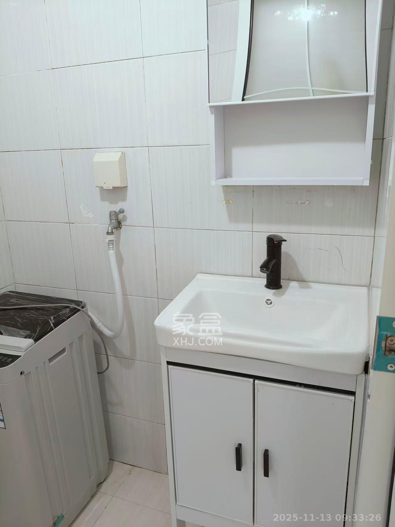 时代先锋  1室0厅0卫    850.0元/月室内图