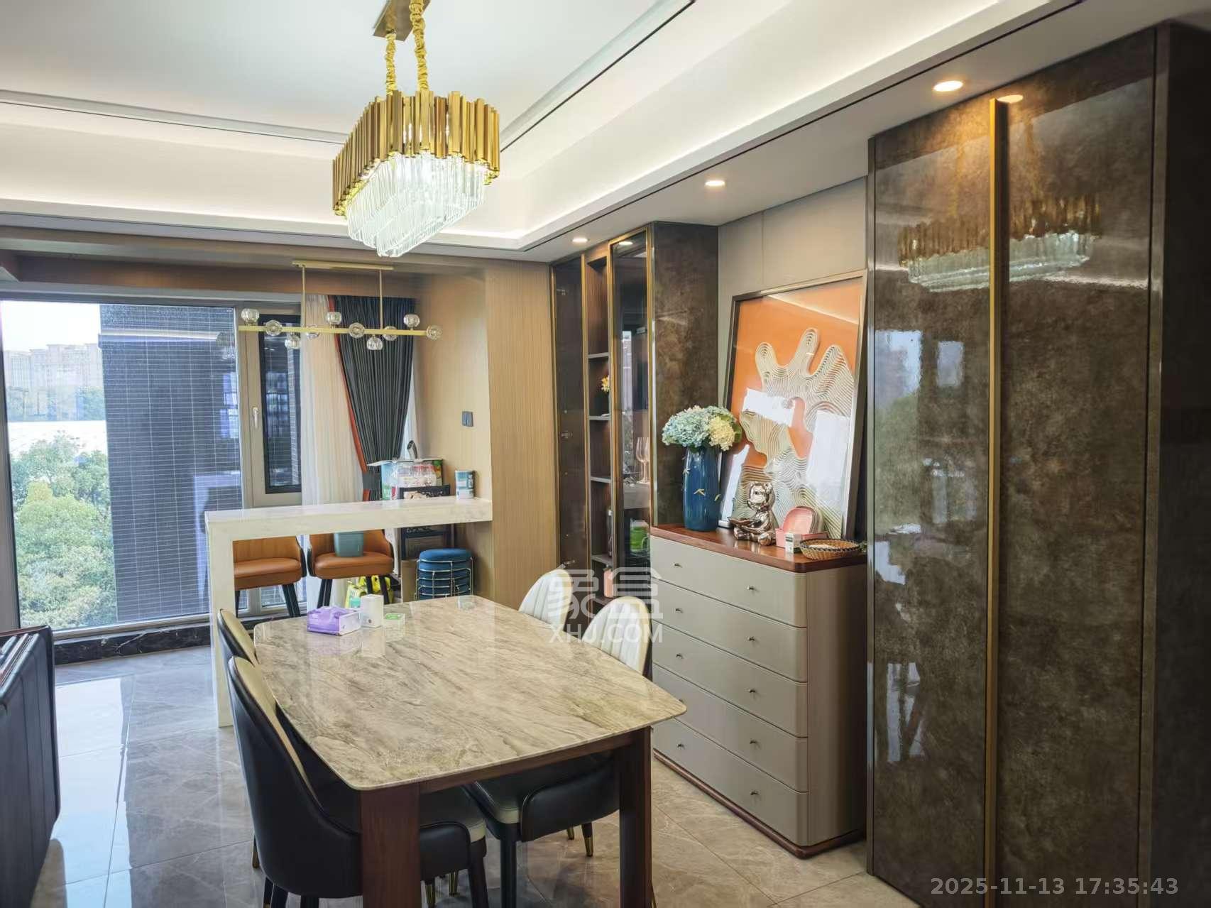 京武浪琴山一、二期  1室0厅0卫    8800.0元/月室内图