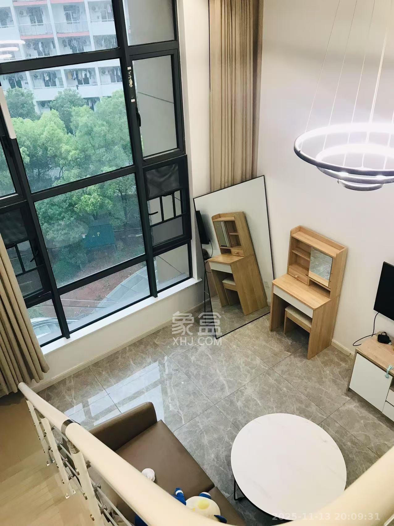 荣盛花语书苑  1室1厅1卫    2000.0元/月室内图