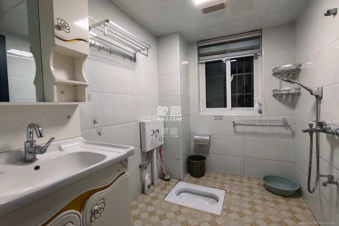 桥头家苑一期 1室0厅0卫 1600.0元/月 桥头家苑一期 1室0厅0卫 1600.0元/月室内图