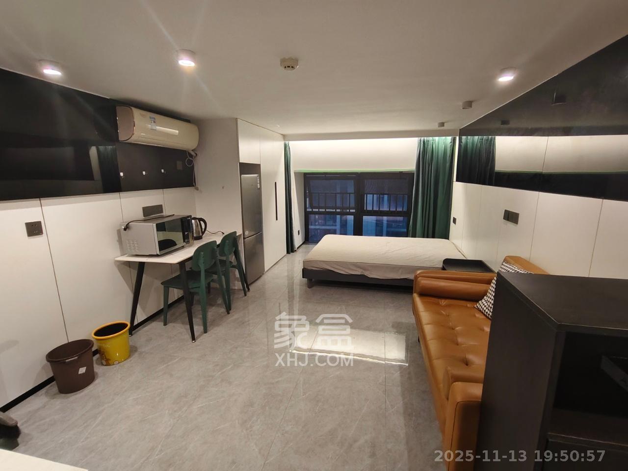 龙湖新壹城 1室1厅1卫 1550.0元/月 龙湖新壹城 1室1厅1卫 1550.0元/月室内图